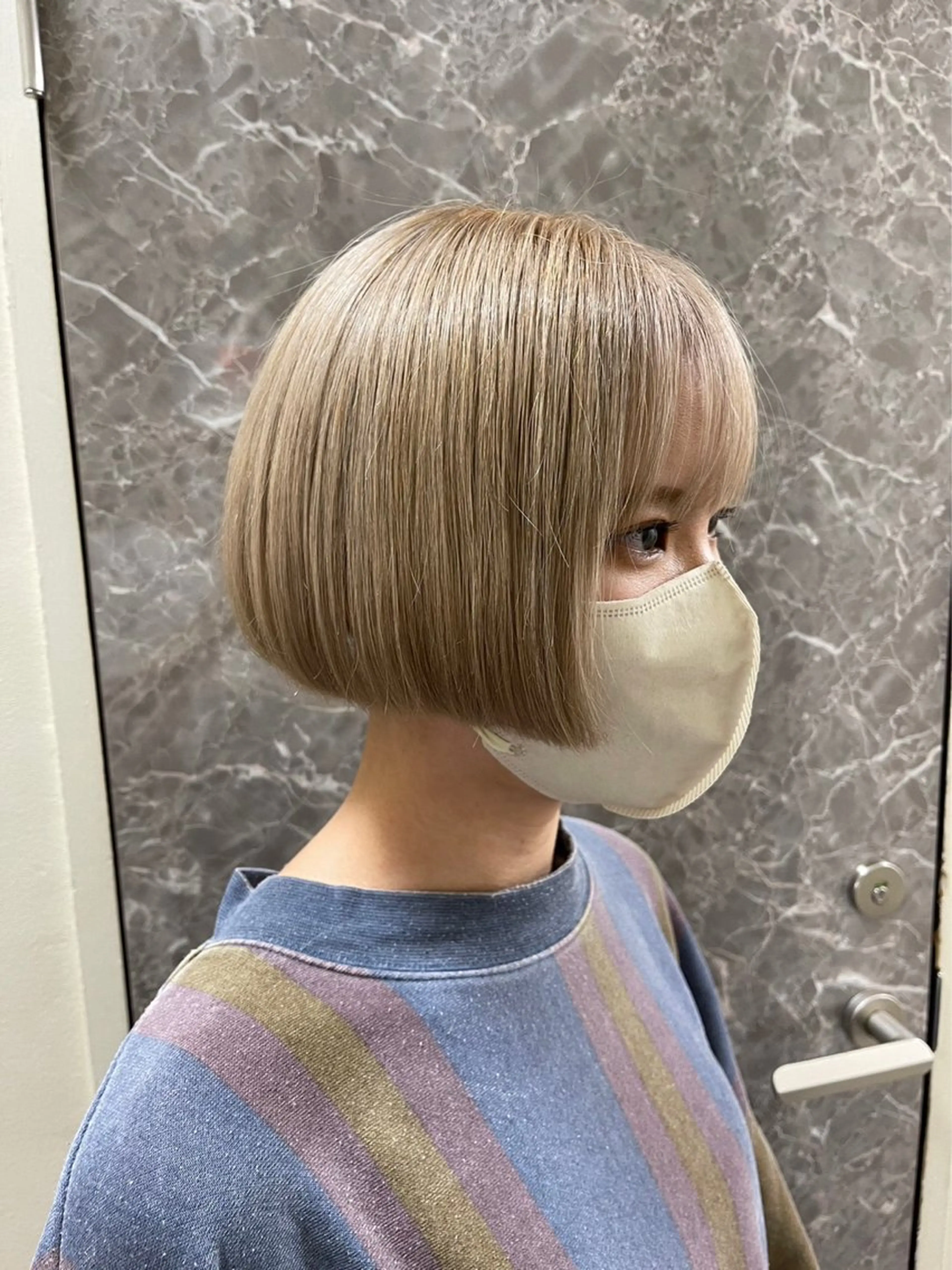 ショート カラー ハイトーンカラー ボブ 学生 渋谷/レイヤーボブ・ 韓国ボブ特化/楓のヘアスタイル