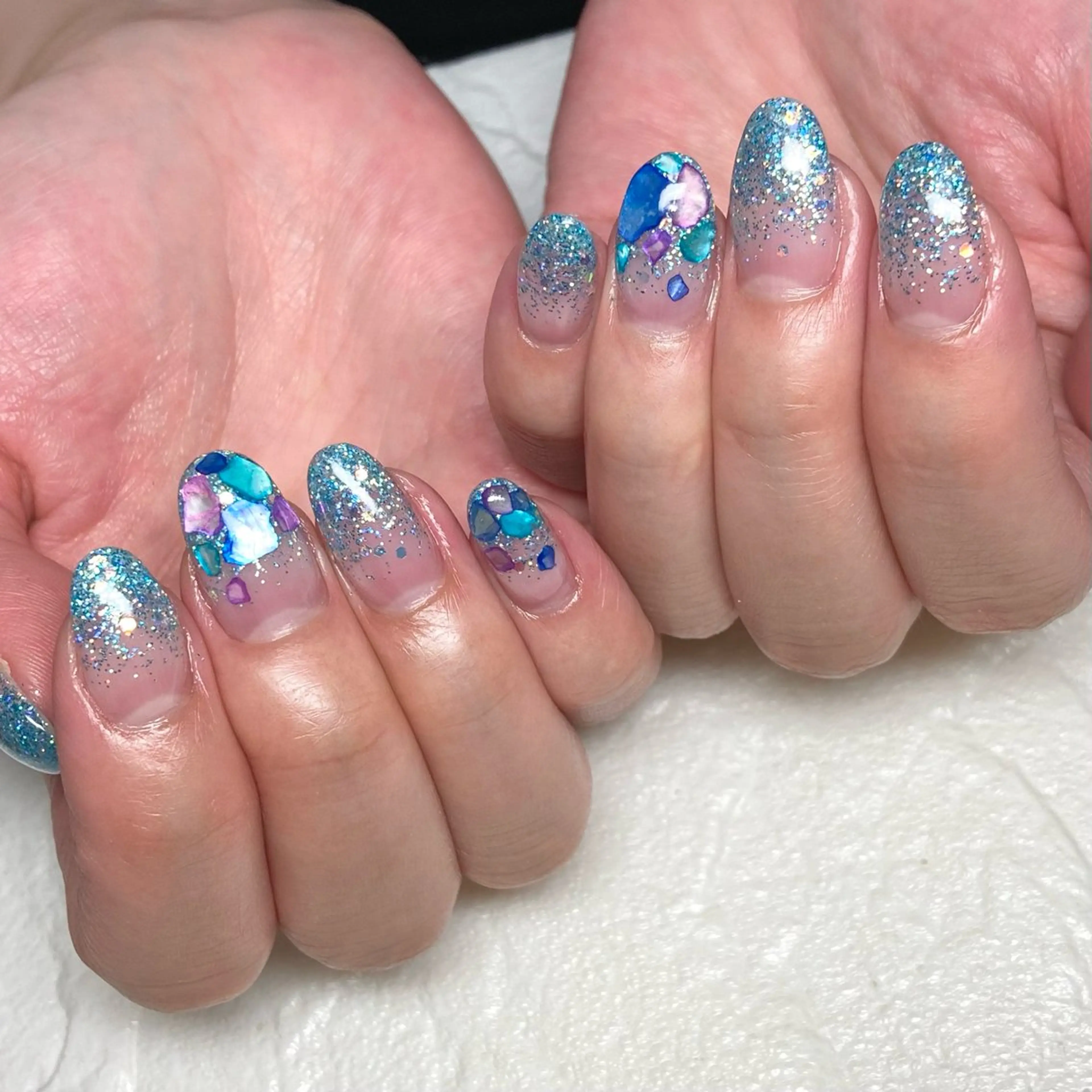 ネイル ラメ(グリッター) ラメグラデーション m美.所属・m美.ーエムミー 【nail&eye】のネイルデザイン