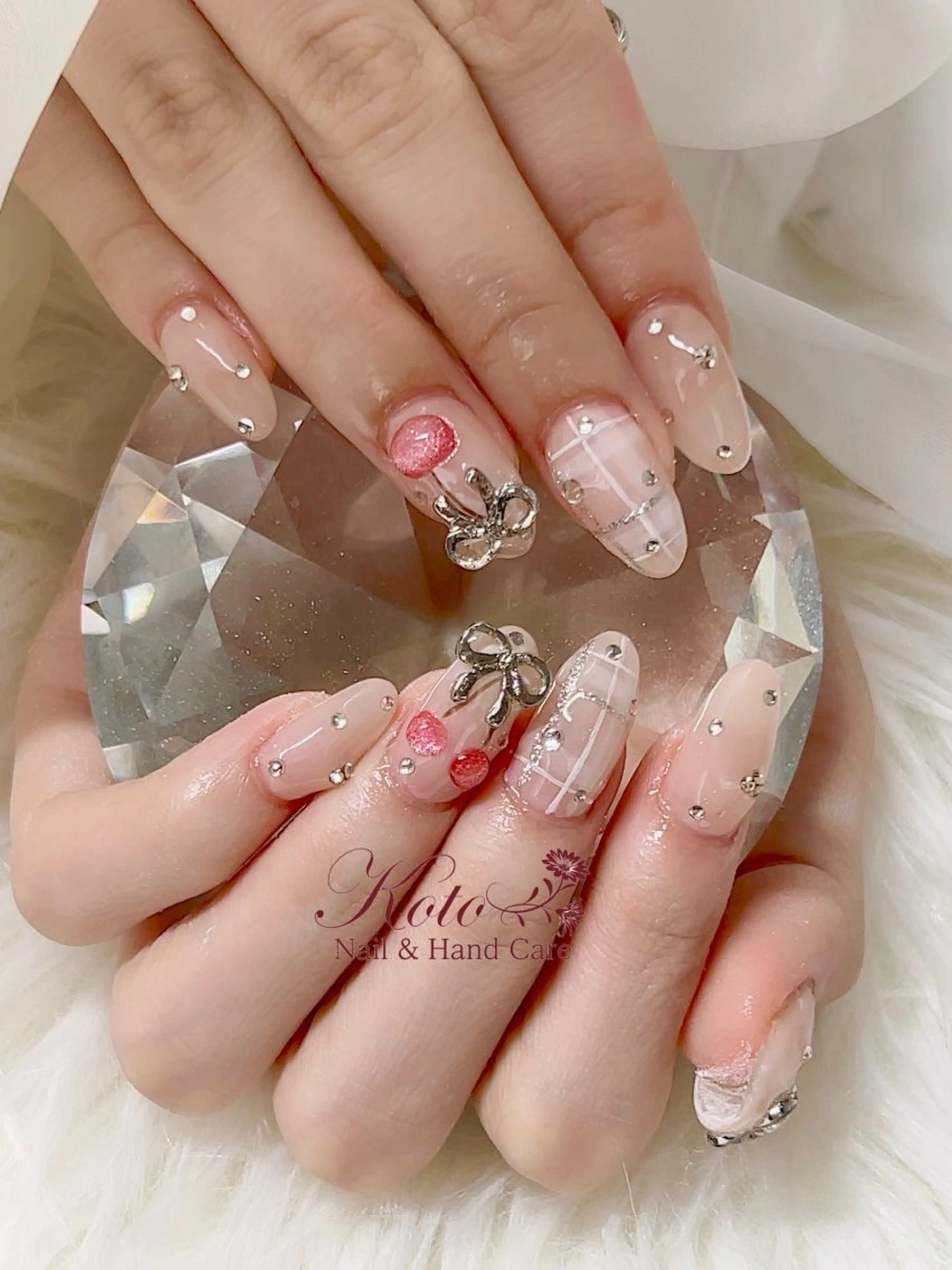 ネイル 長さ出し ジェルネイル 持ち込み ニュアンスネイル 赤色 ハンドネイル Nail Salon KOTOのネイルデザイン