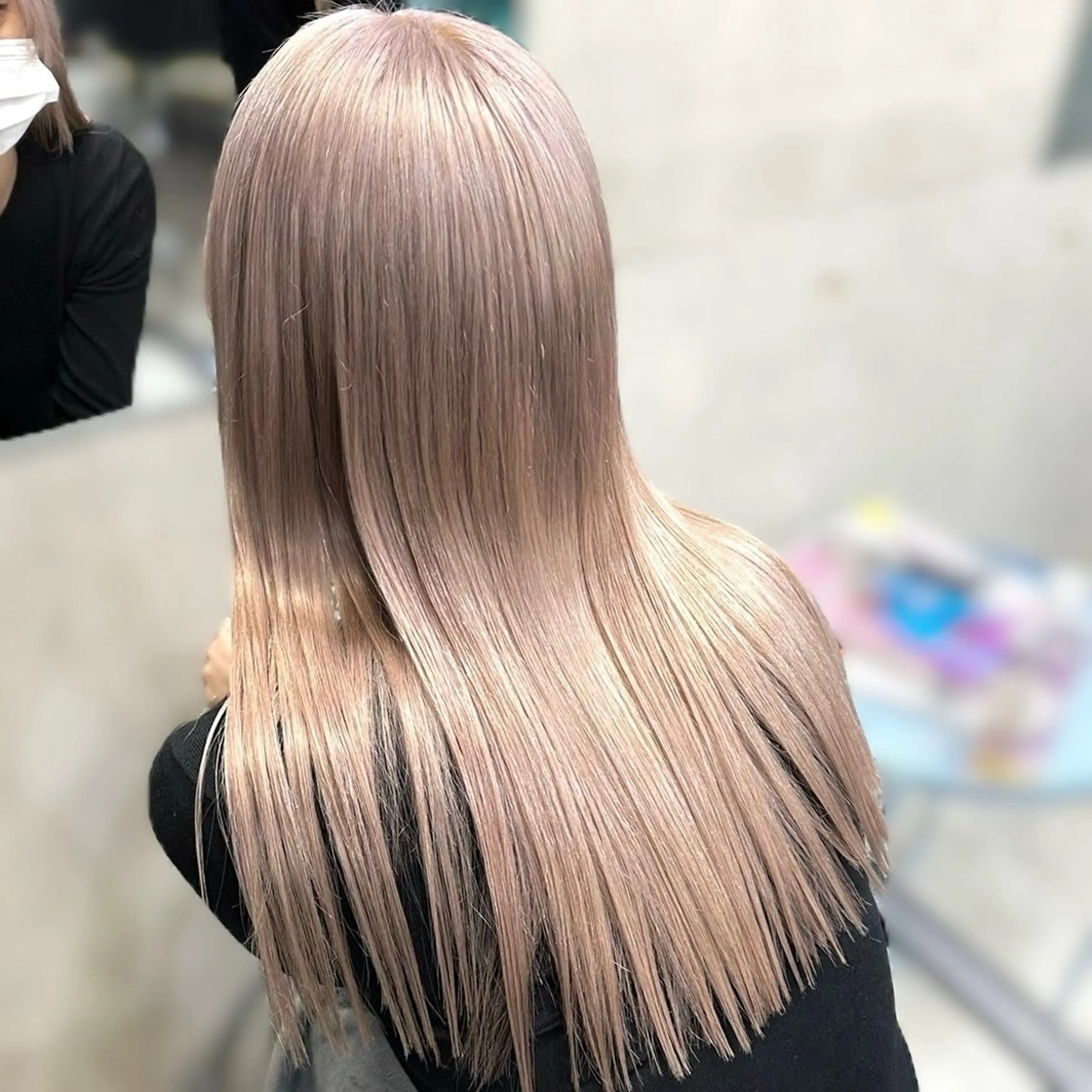 ロング カラー ヘアアレンジ ヘアカラー トリートメント 🎀暖色/ベージュ× ハイトーン💫りののヘアスタイル