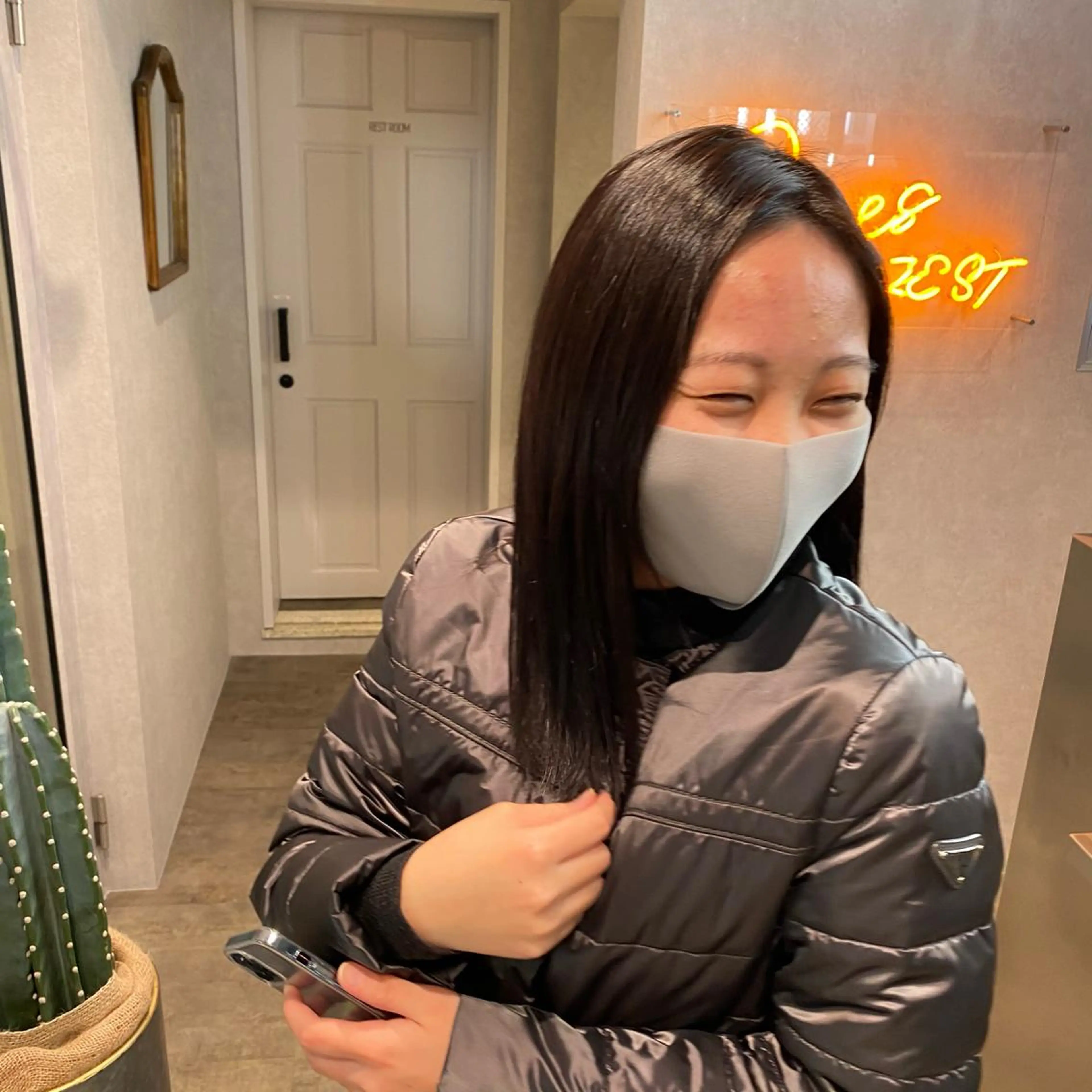 セミロング カラー XENA表参道 MIKUのヘアスタイル