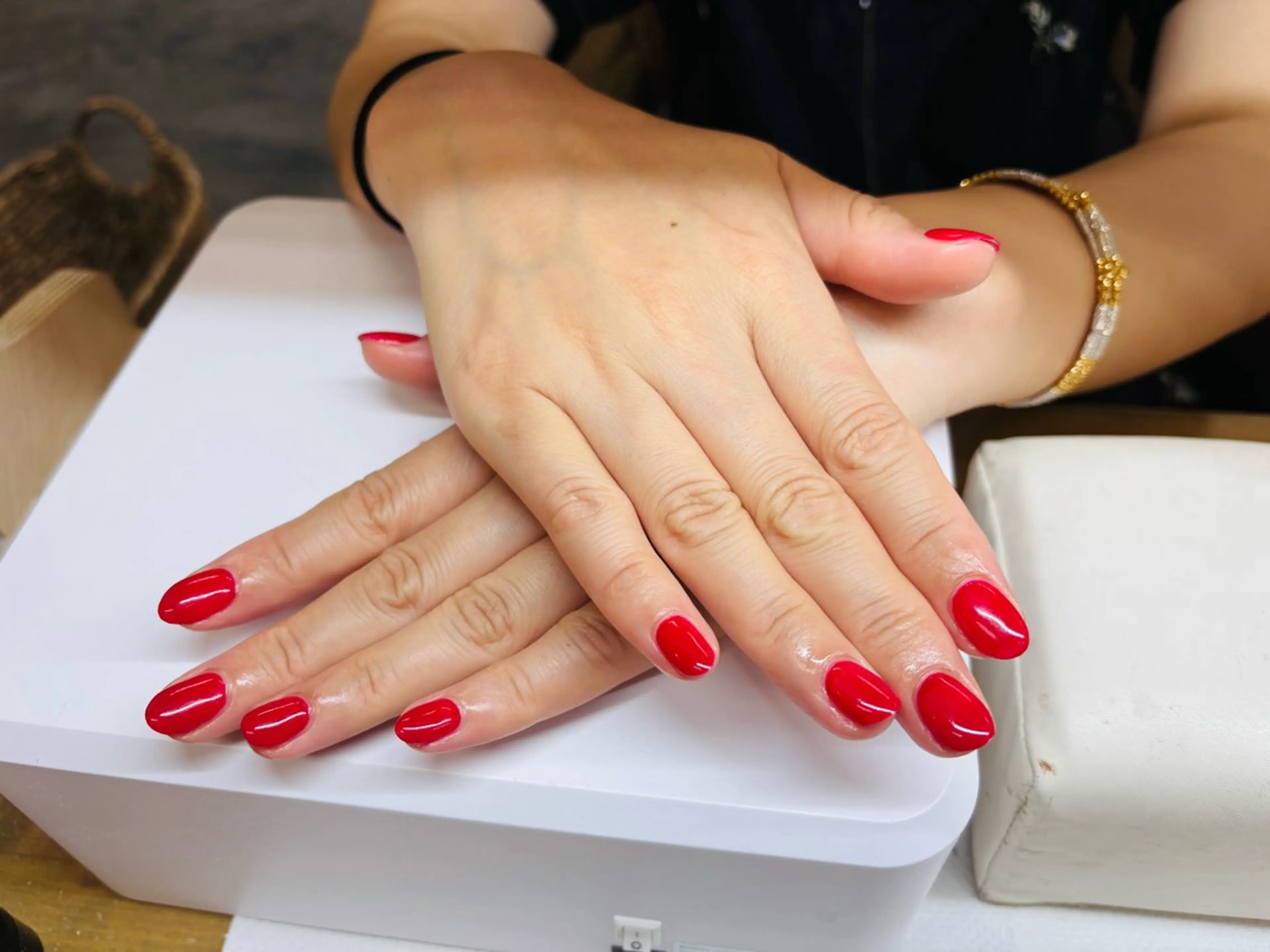 ネイルサロンエーナイン本店所属・もろずみ あやのネイルデザイン