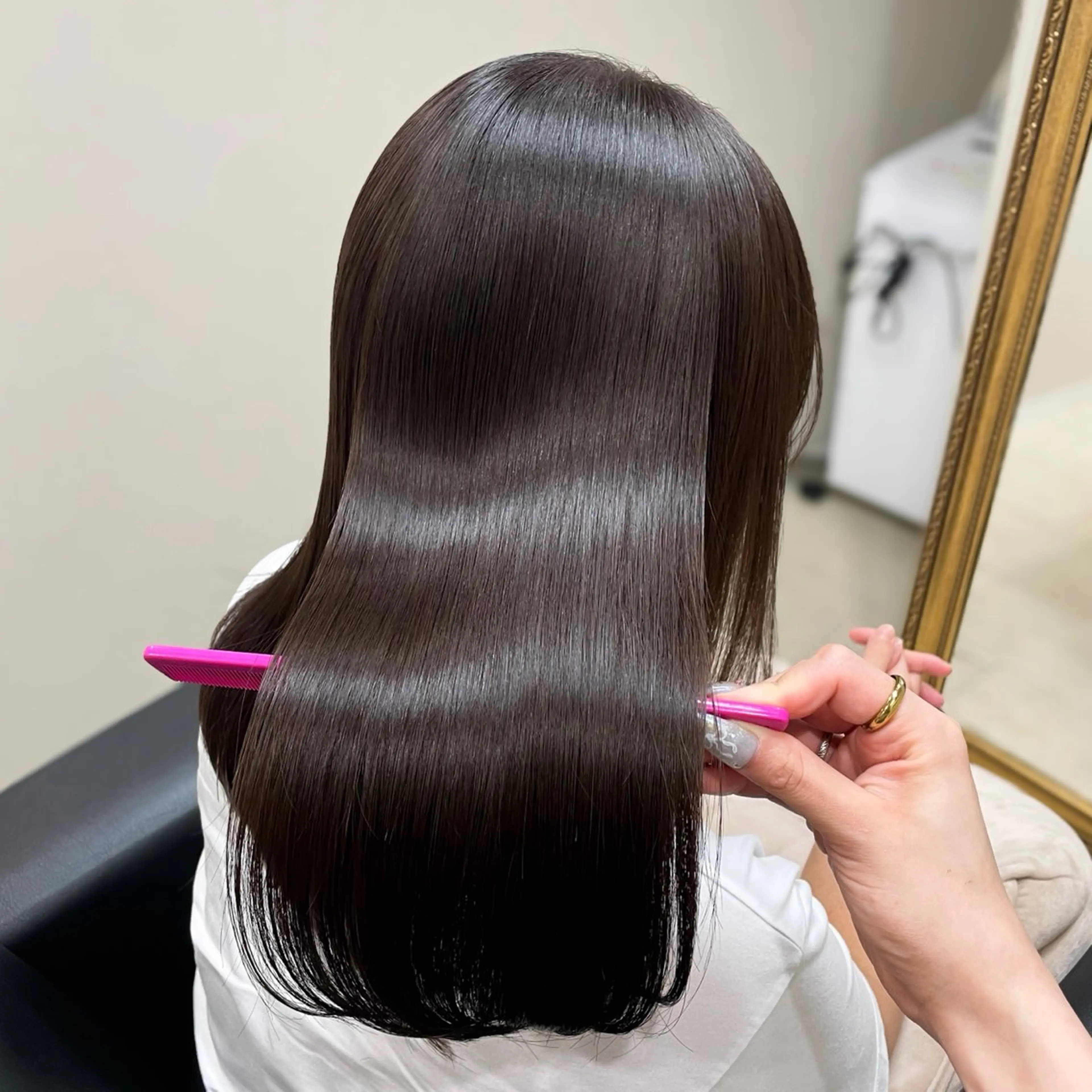 ミディアム カラー カット ヘアカラー トリートメント HINA🎀韓国ヘア / アイリストのヘアスタイル