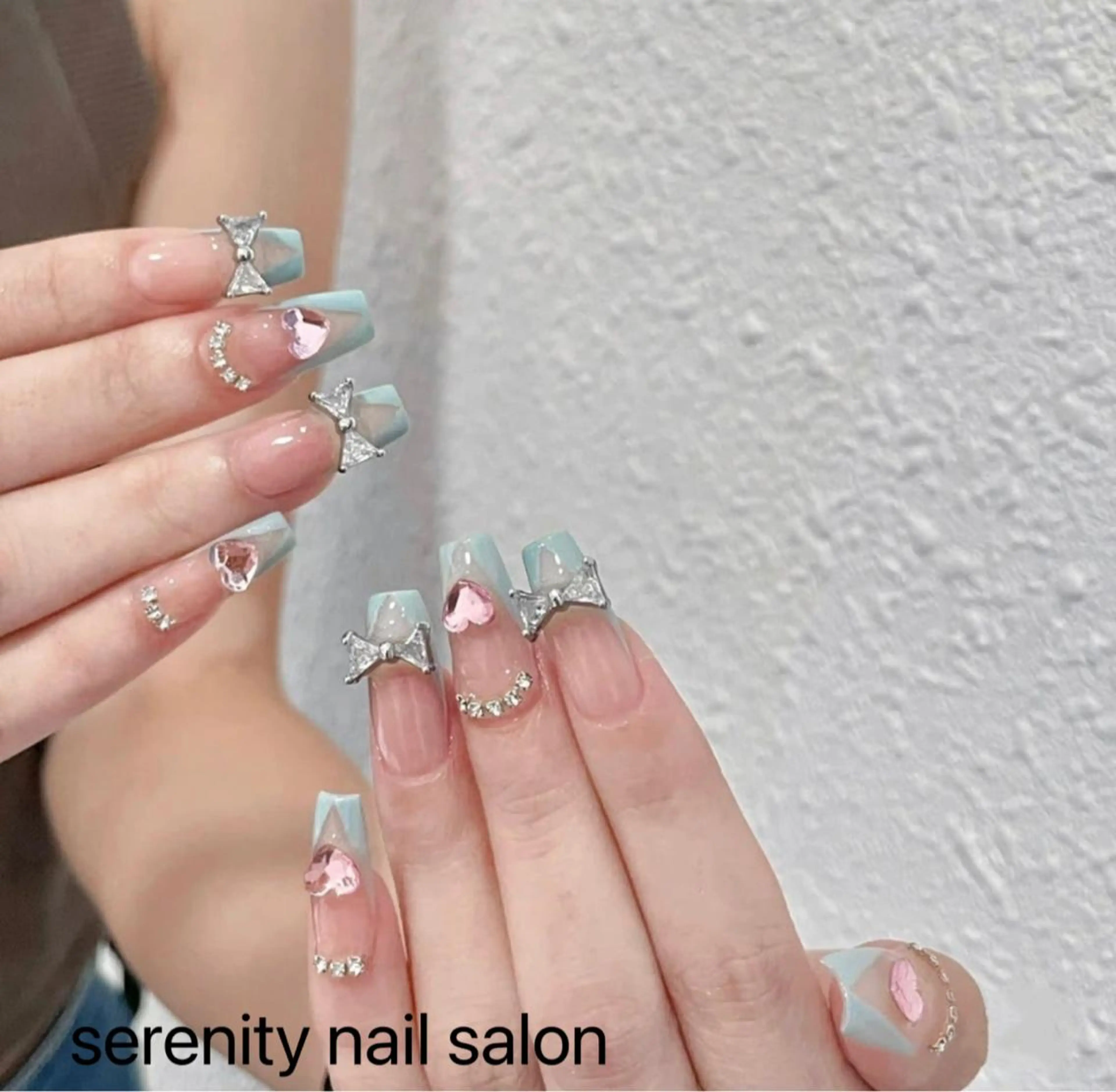 ネイル ハンドネイル ハンドケア ✨Serenity Nail salonのネイルデザイン