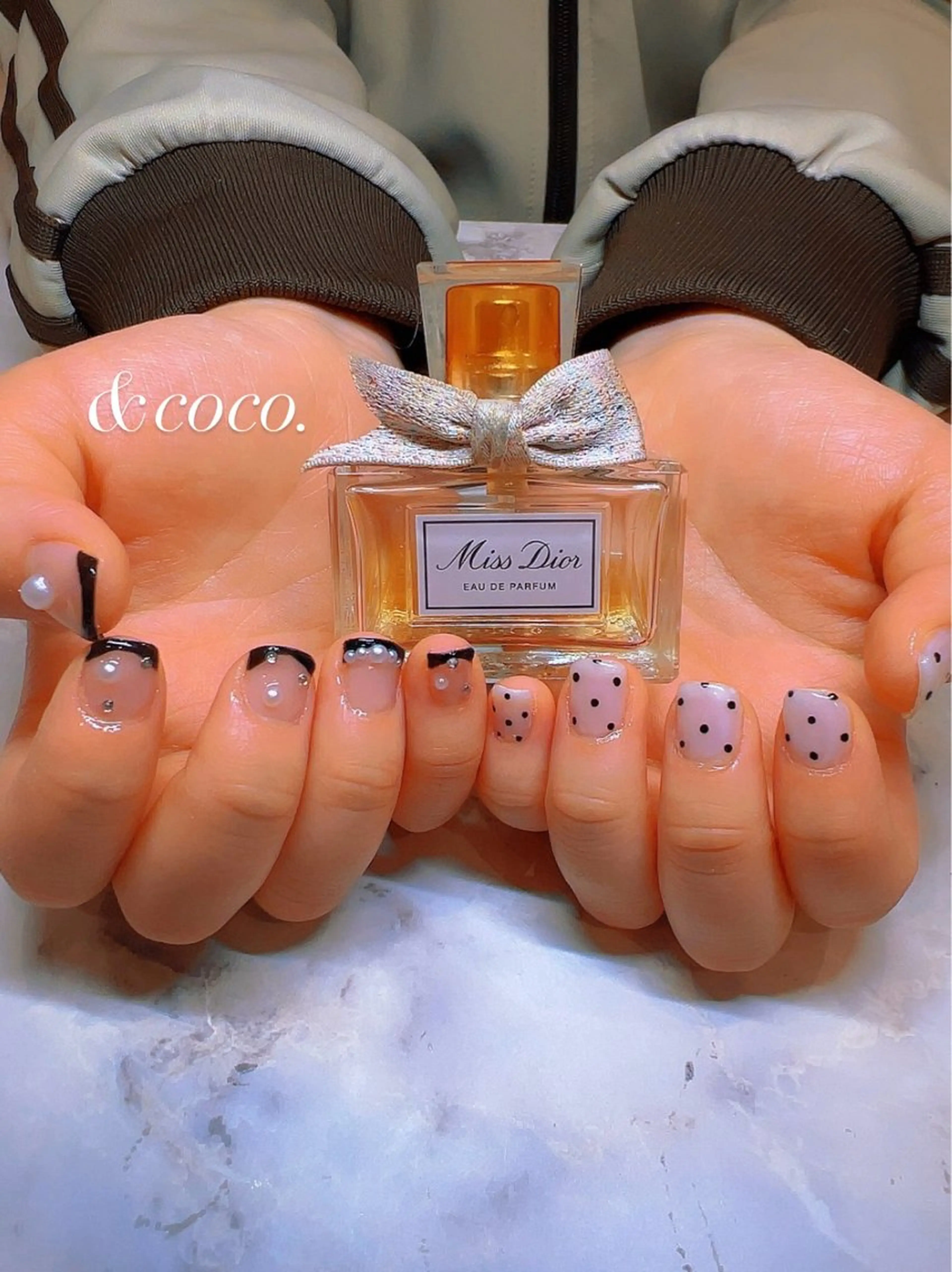 ネイル ドット フレンチネイル ハンドネイル ＆coco.所属・＆ coco.のネイルデザイン