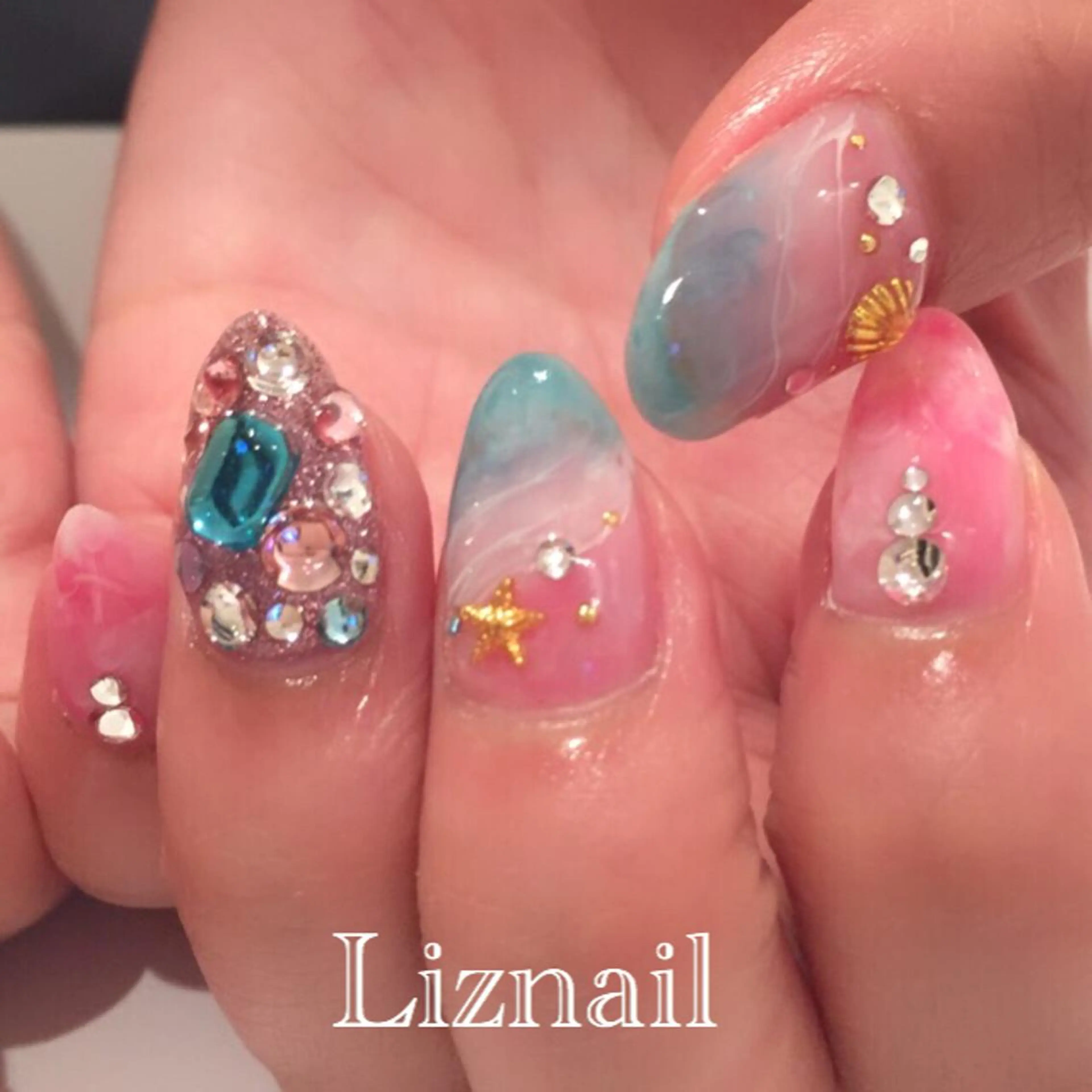 ネイル Rawr / saoriのネイルデザイン