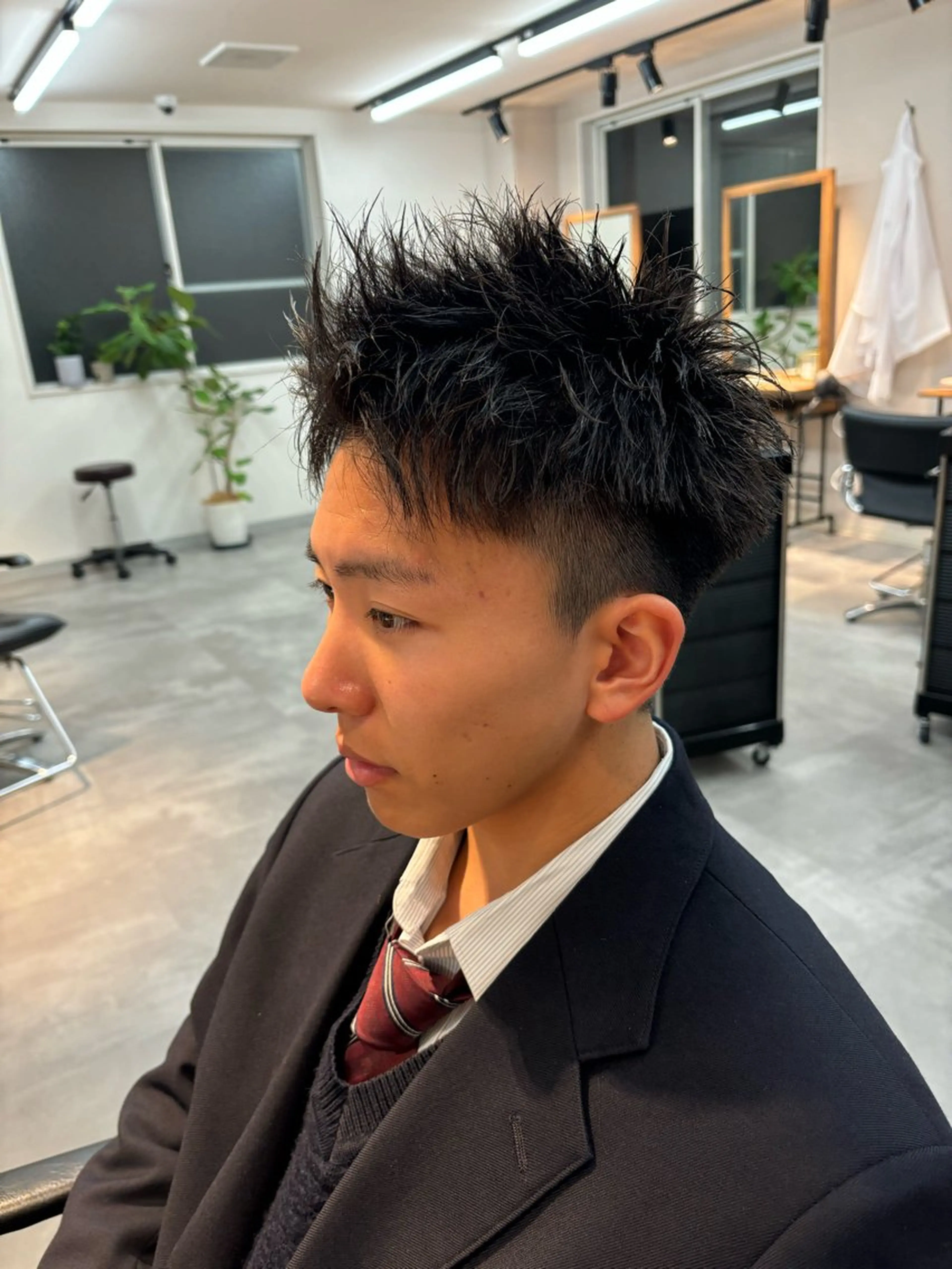 メンズ スパイキーショート カット フェザーパーマ/保立 /メンズカット/韓国のヘアスタイル