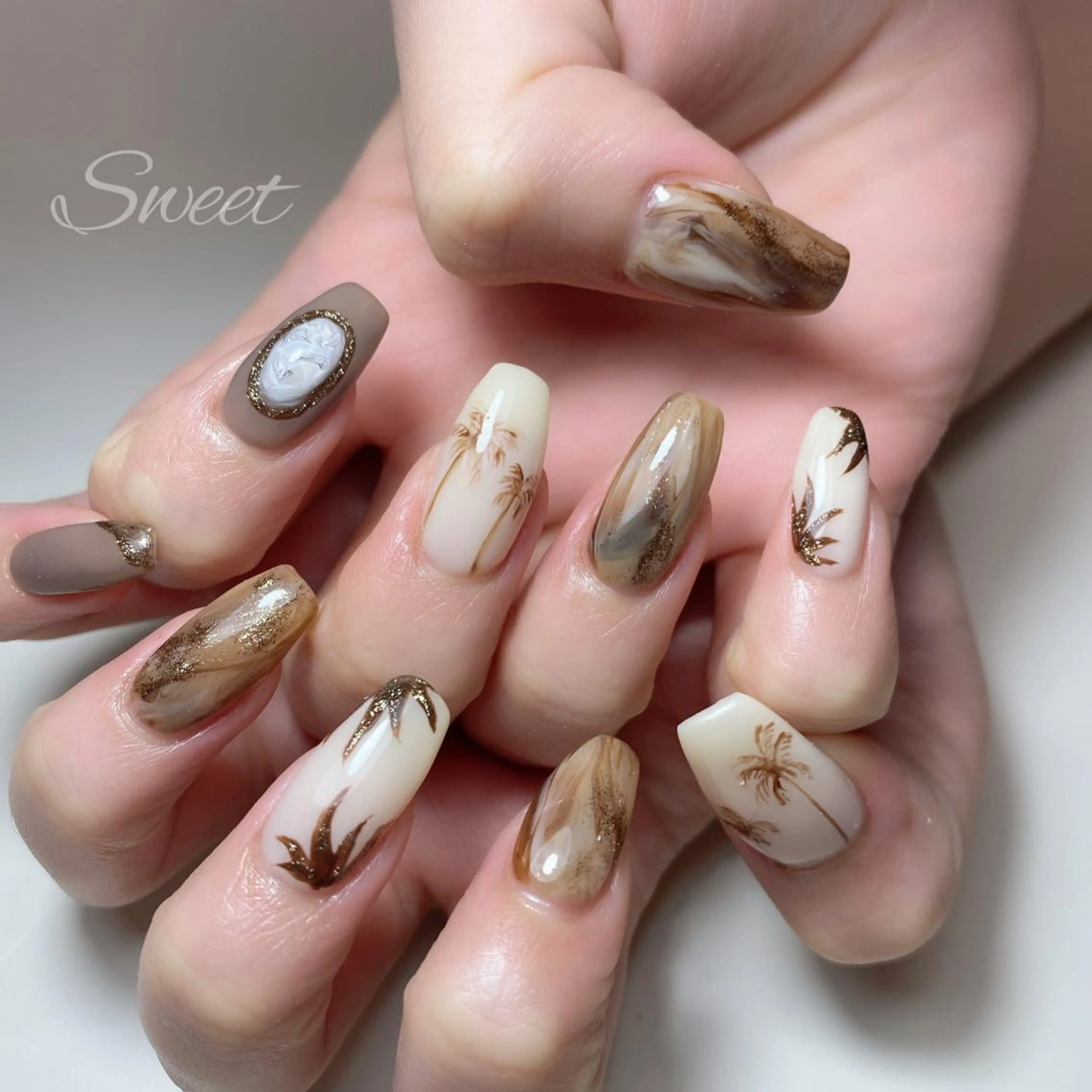 ネイル sweet 仲野陽子のネイルデザイン