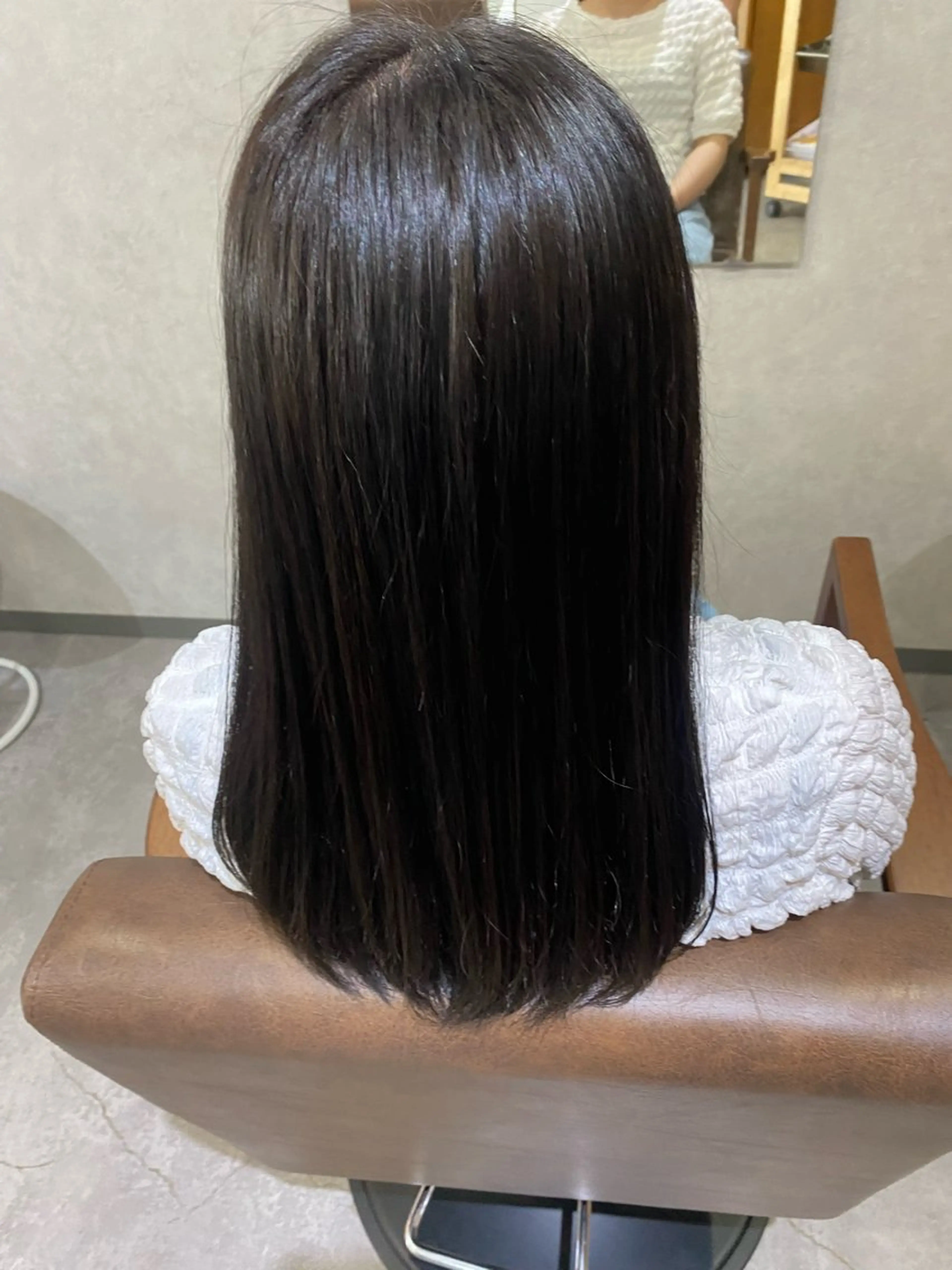 カラー ヘアカラー Bish Yanaのヘアスタイル