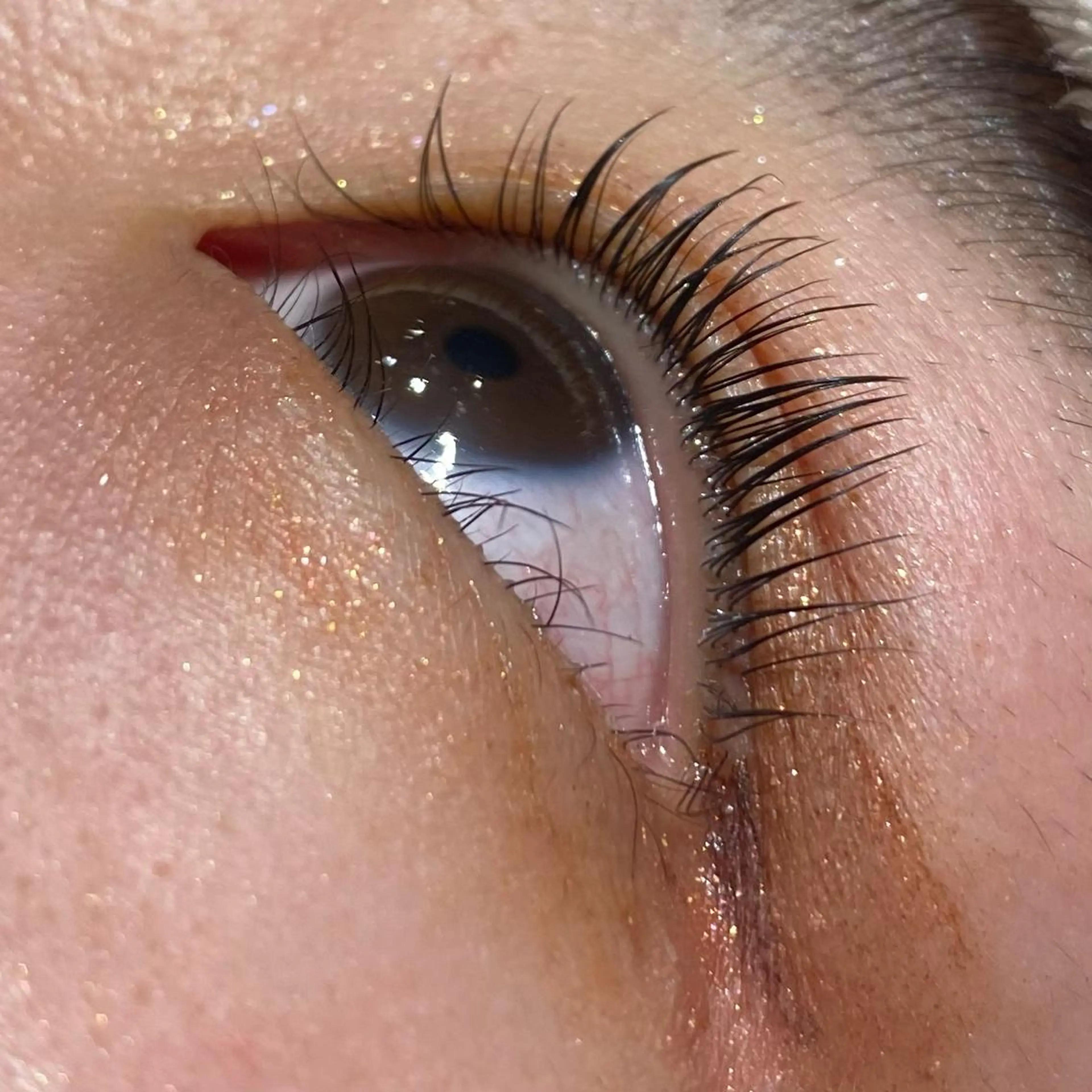 マツエク・マツパ メンズパーマ眉毛 特化アユム🔥のヘアスタイル