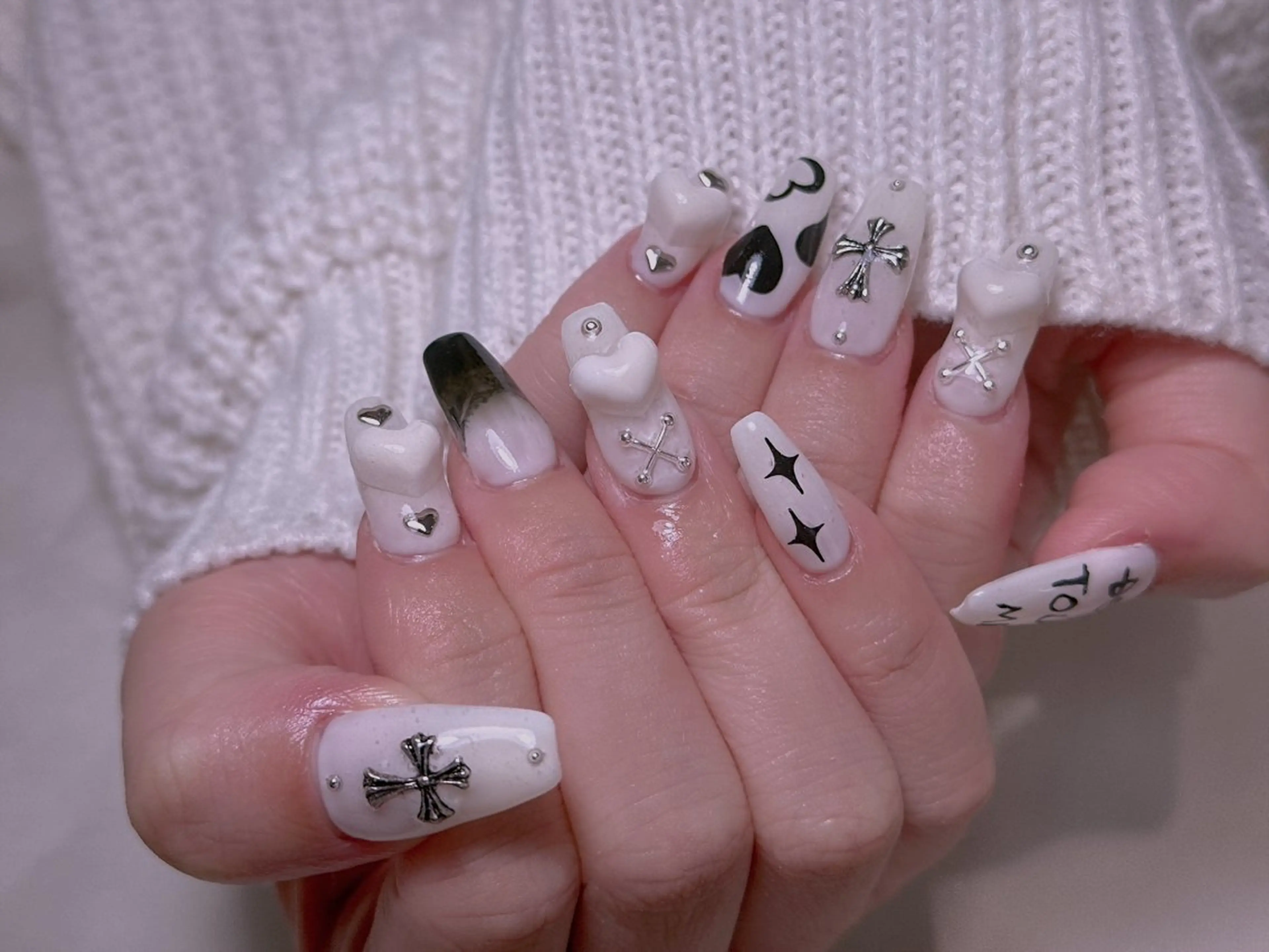 ネイル ハンドネイル エムズ エムズのマツエク・マツパデザイン