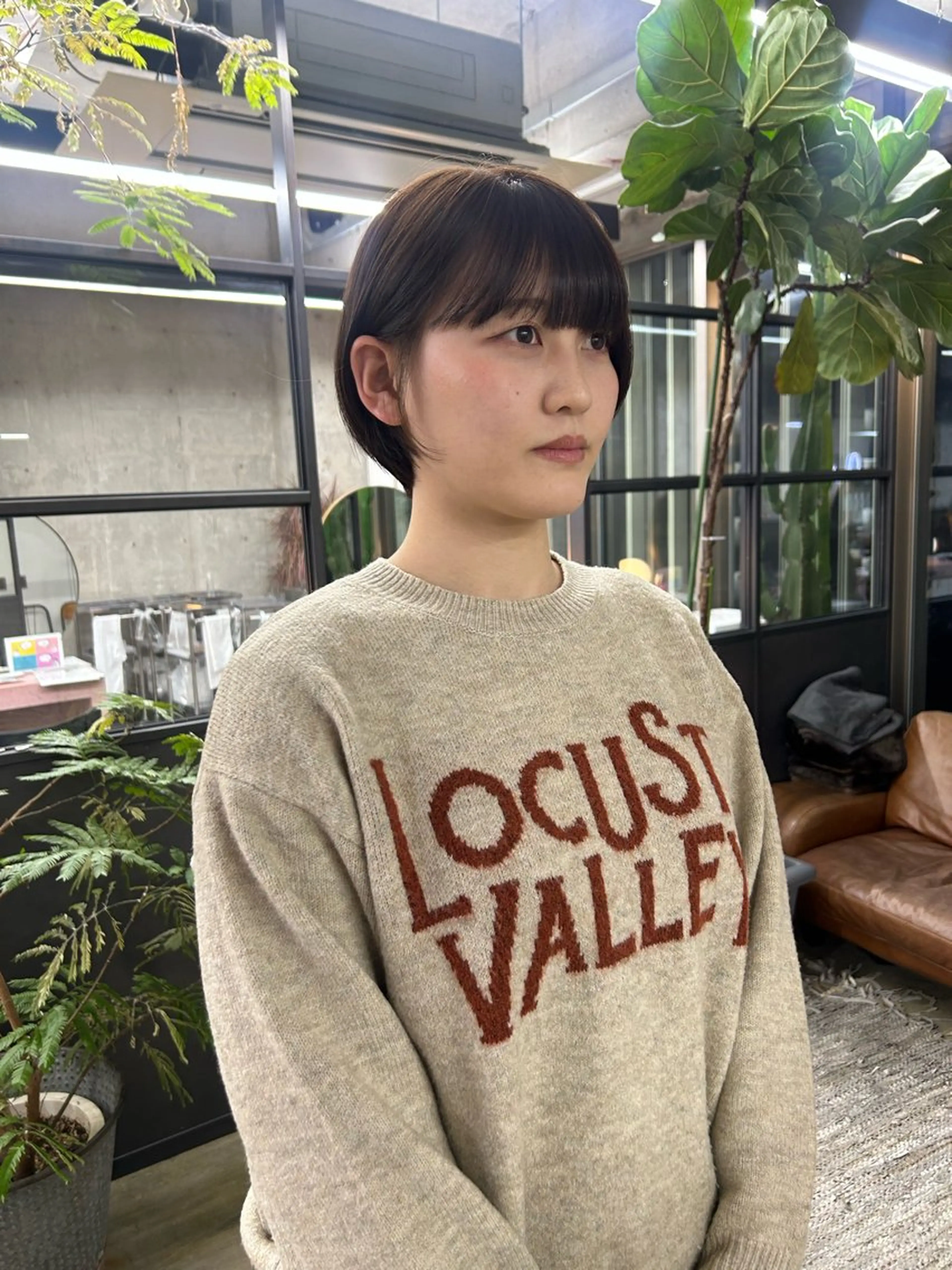 ショート カラー 透明感カラー オリーブカラー ショートヘア 小川真歩/パーマ /暖色オリーブのヘアスタイル