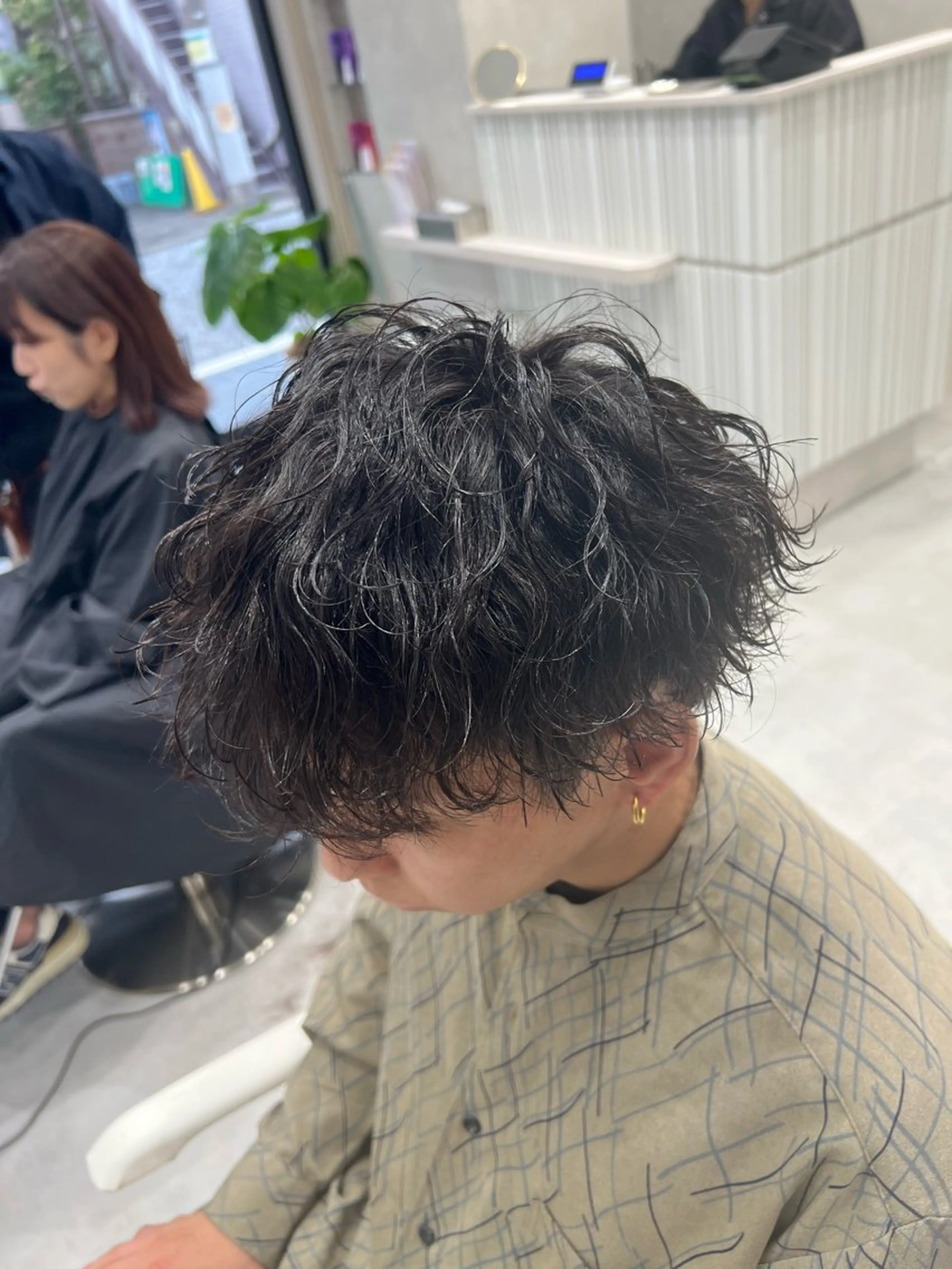 パーマ メンズ メンズパーマ 波巻きパーマ スパイラルパーマ カット パーマ SENA 再現性 パーマと縮毛矯正のヘアスタイル