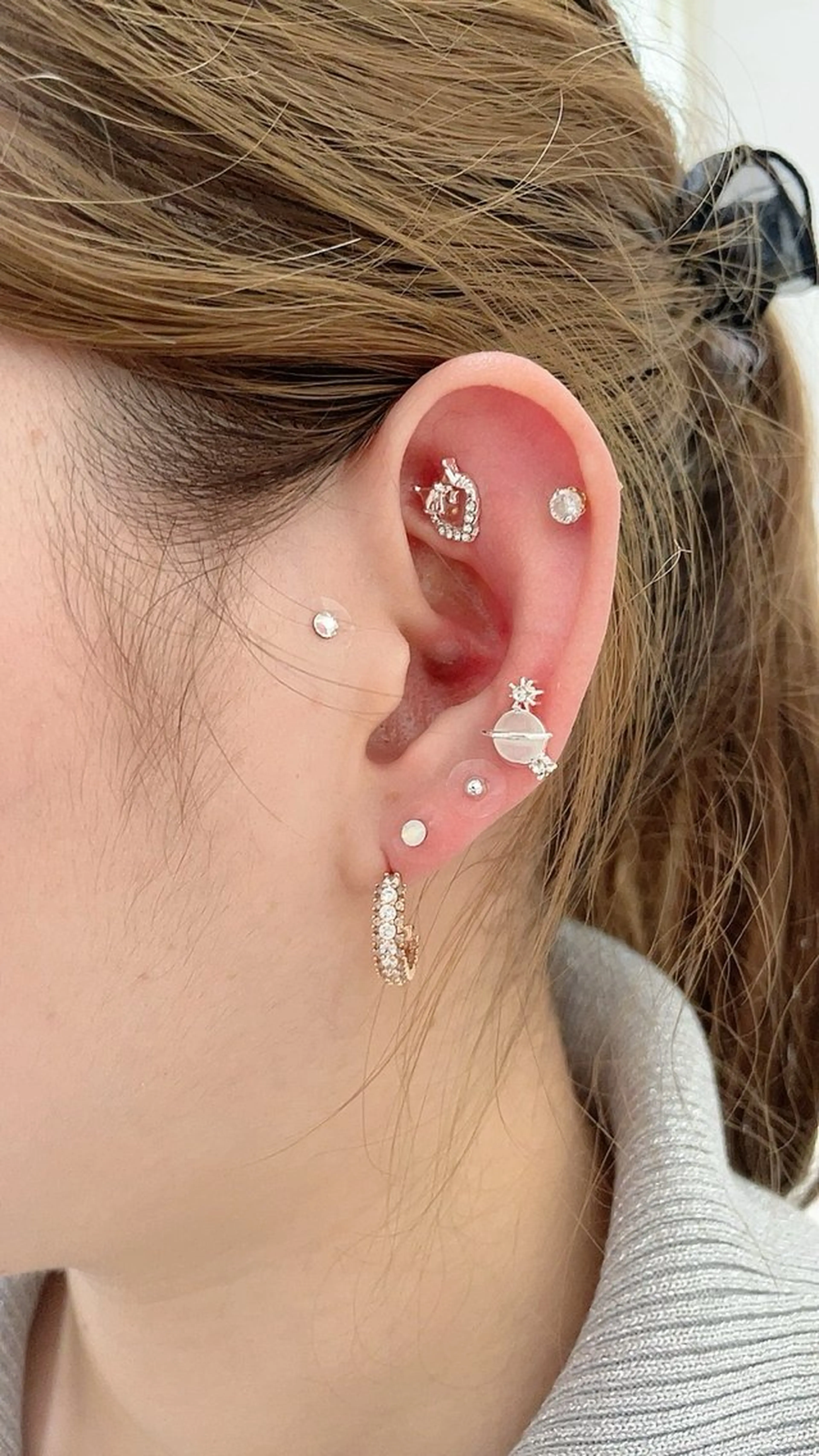 【耳ツボジュエリー】 8粒　¥3,300​〜​の写真