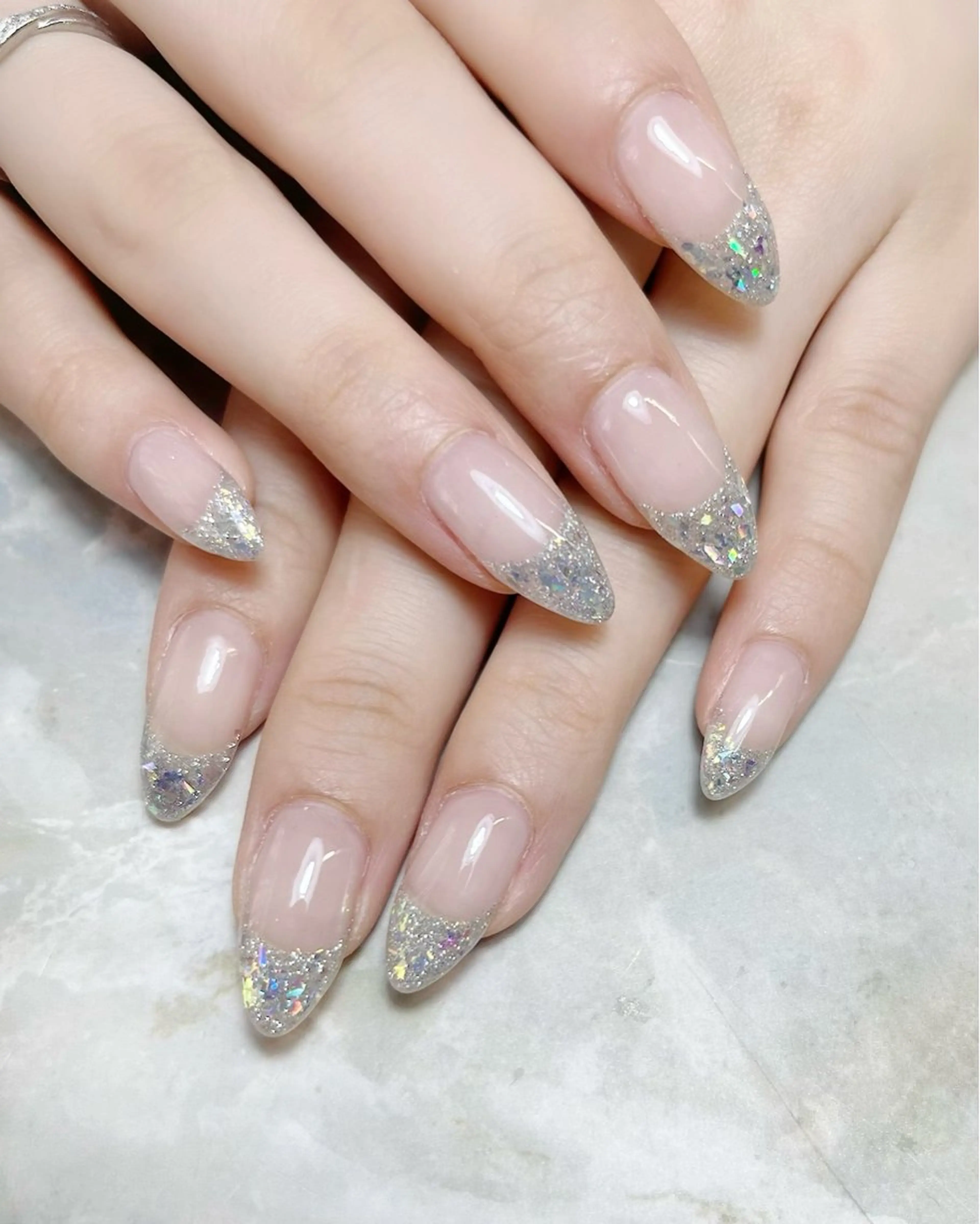 ネイル フレンチネイル ガラスフレンチ キラキラネイル ハンドネイル rii 　nail所属・rii  nail rikoのネイルデザイン