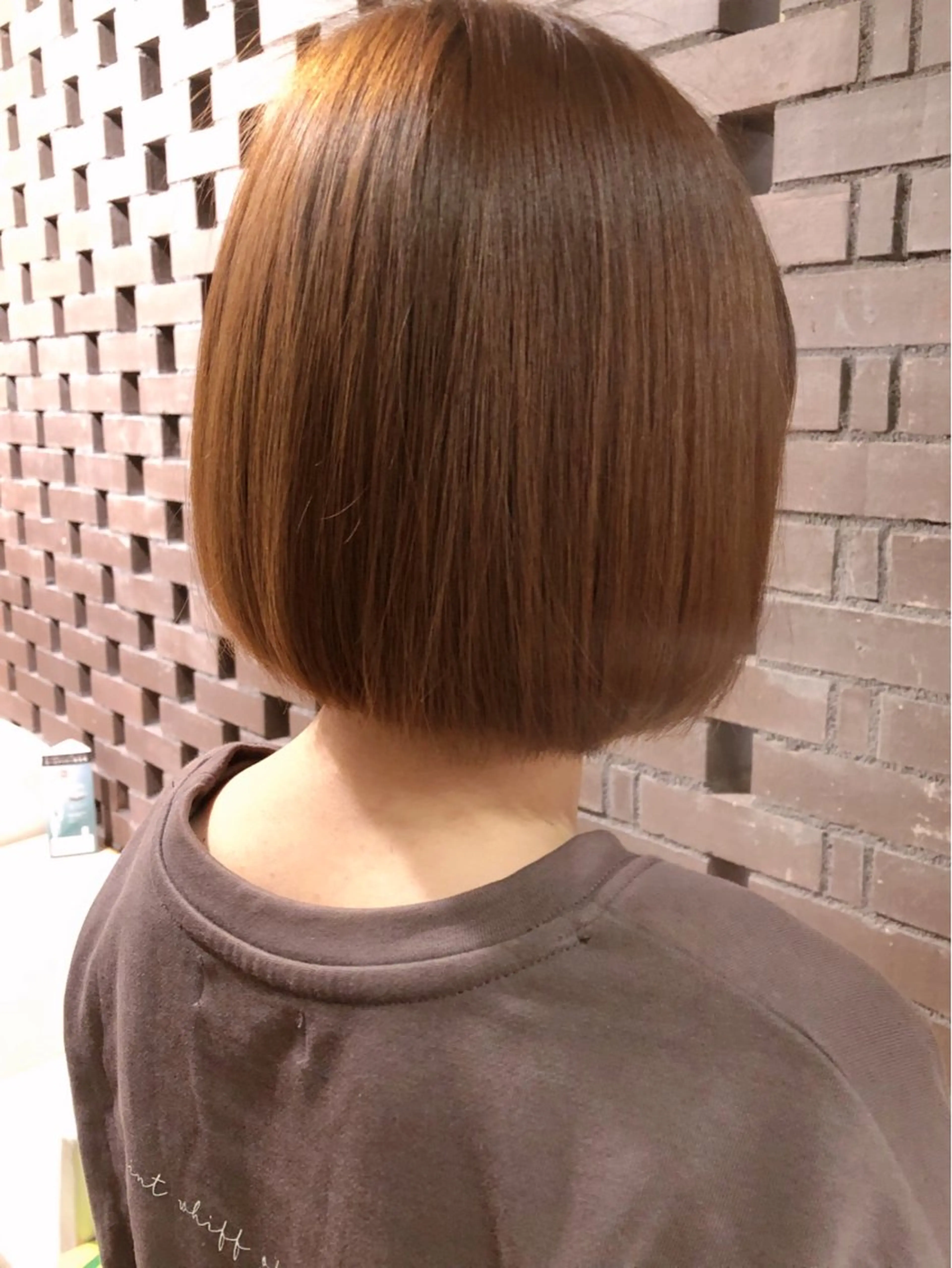 ミディアム ボブ N&A CONTi所属・阿部 桃花のヘアスタイル