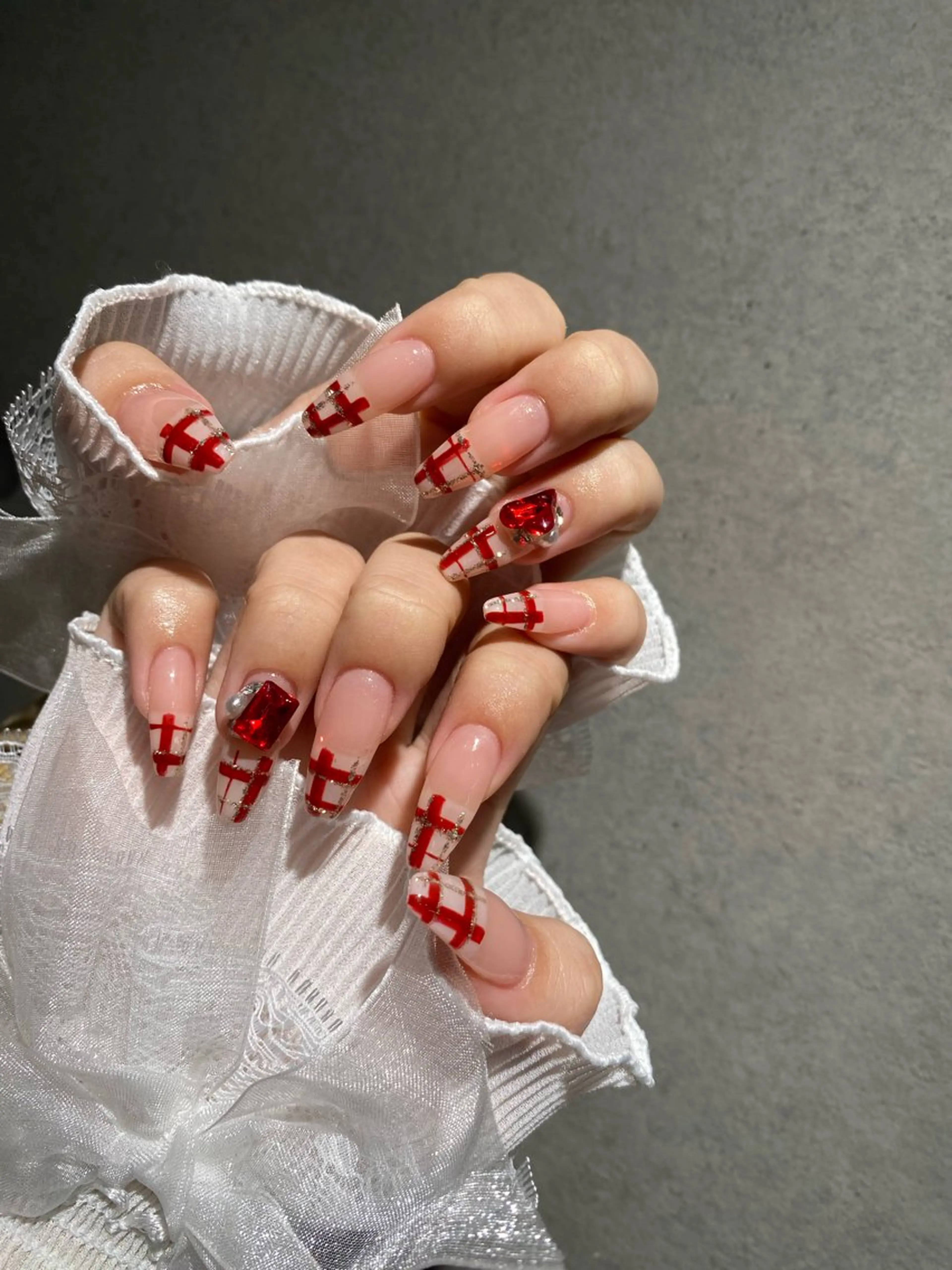 ネイル I-nailロング /ワンホン/キラキラのネイルデザイン