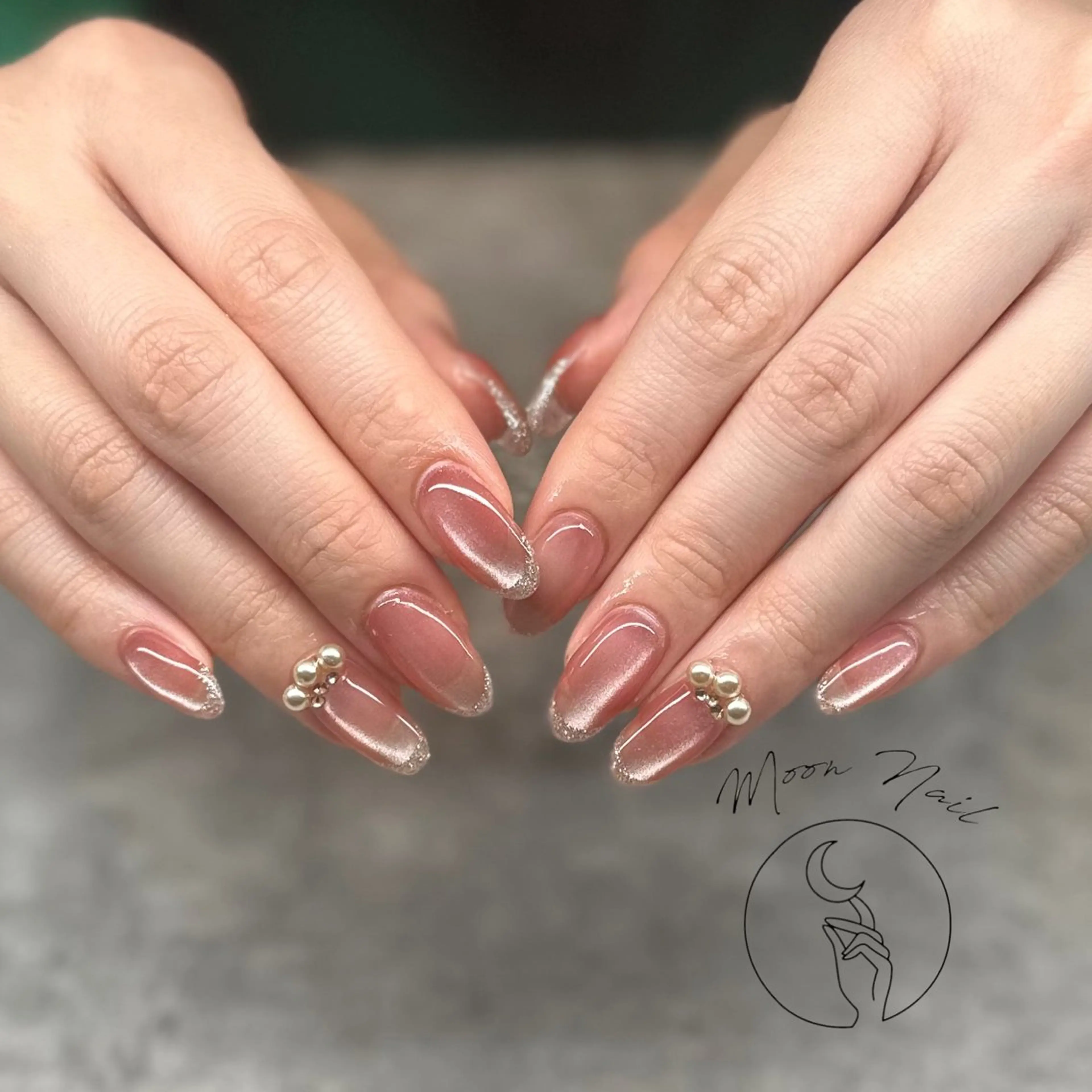 ネイル Moon  Nail /栄　大須のネイルデザイン