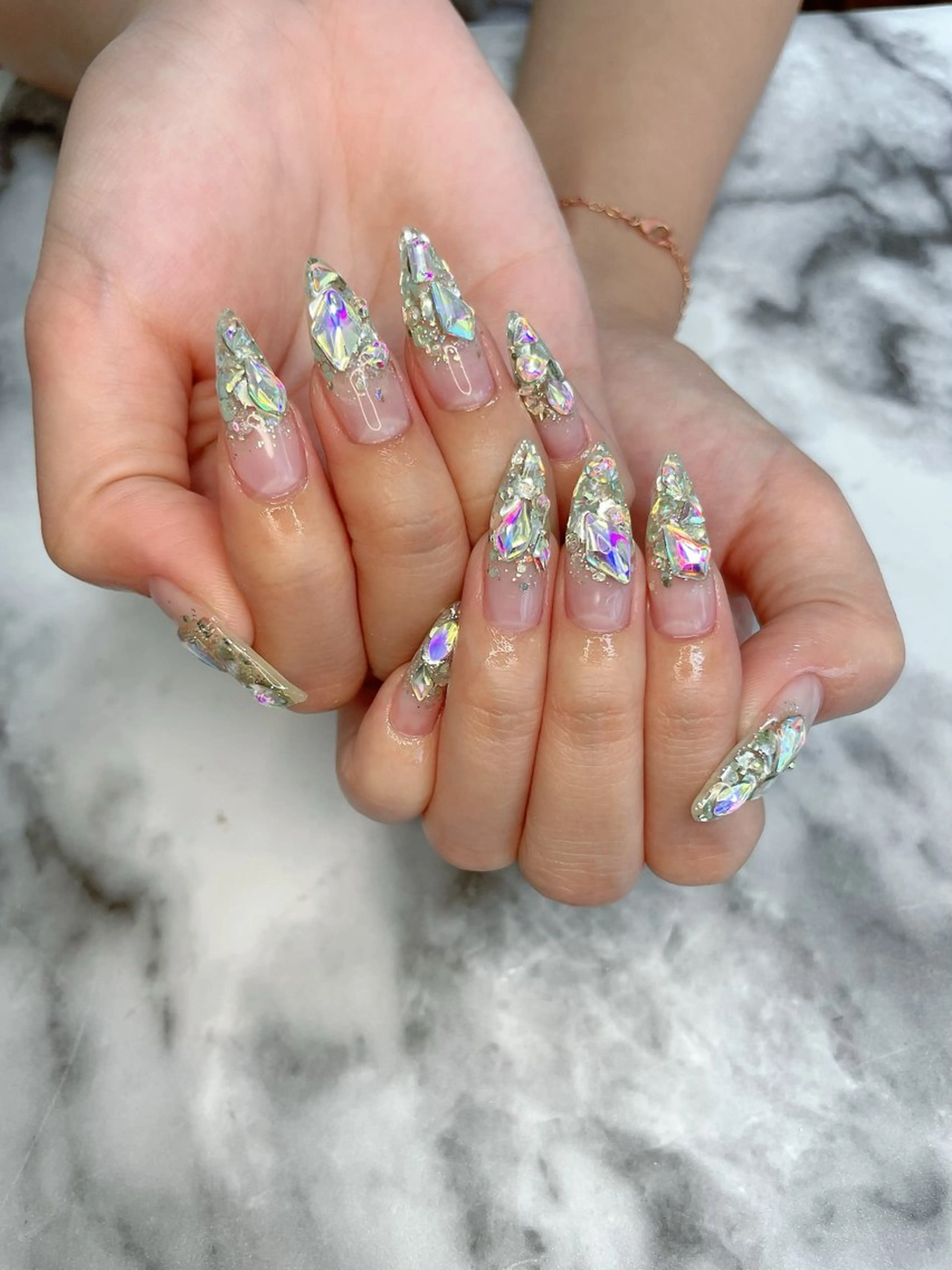 ネイル ロングネイル ハンドネイル salon de belnetta所属・kayo 💅のネイルデザイン