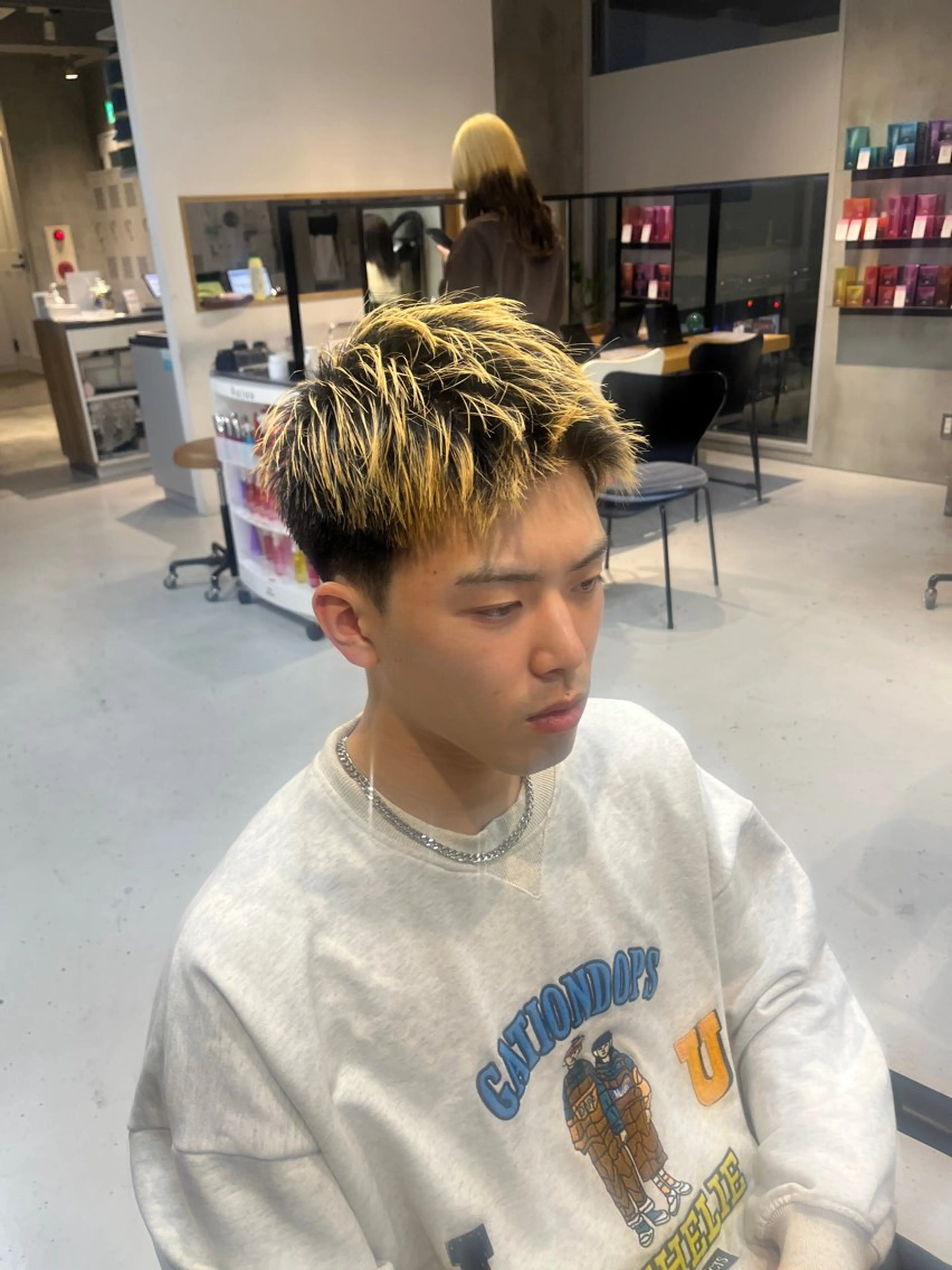 ショート elima 調布所属・ちせ/ 透明感カラー /調布˚ 🦢₊✧のヘアスタイル