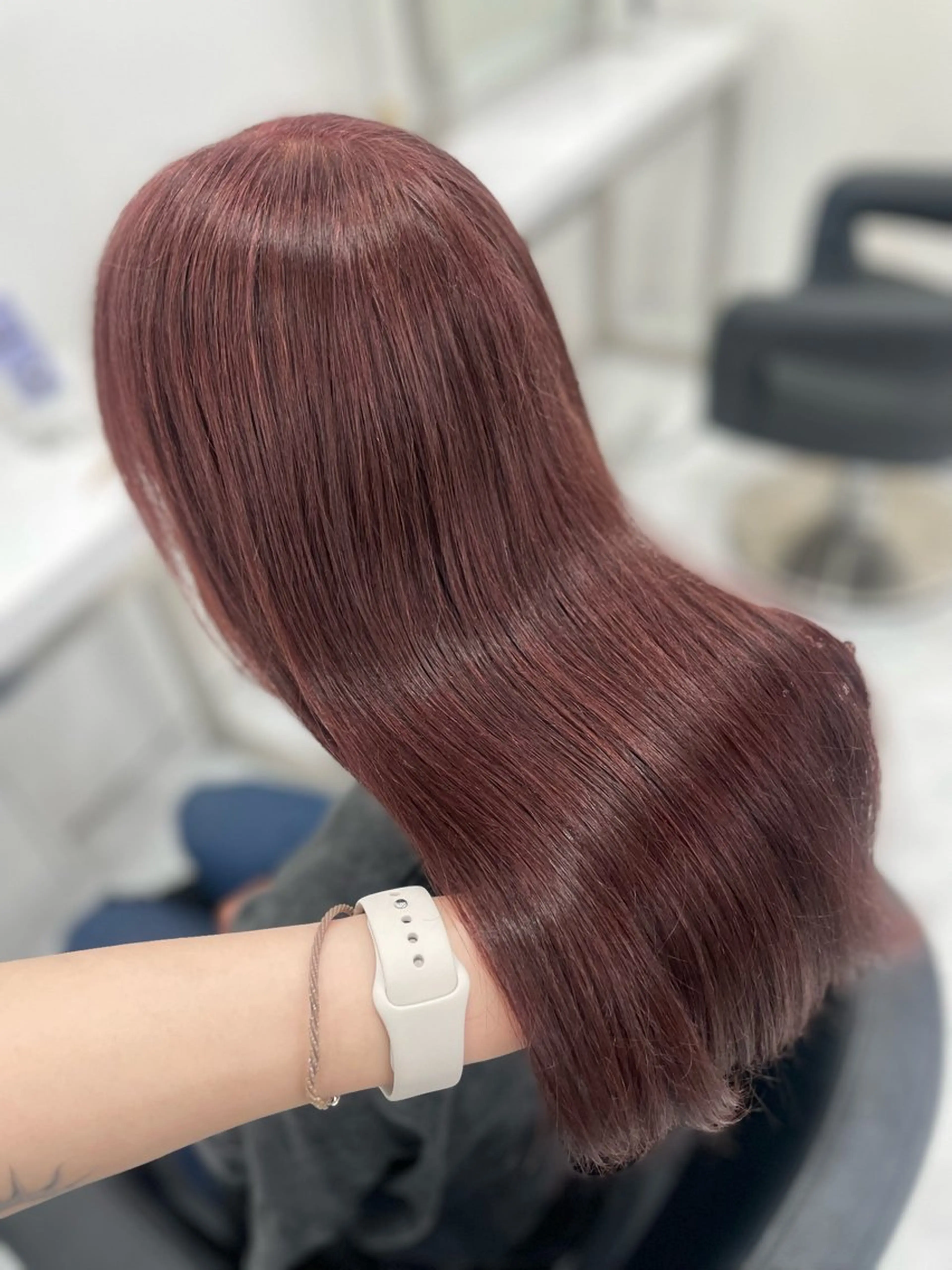 ロング カラー ハイトーン🤍ブロン ド🤍MISAKIのヘアスタイル