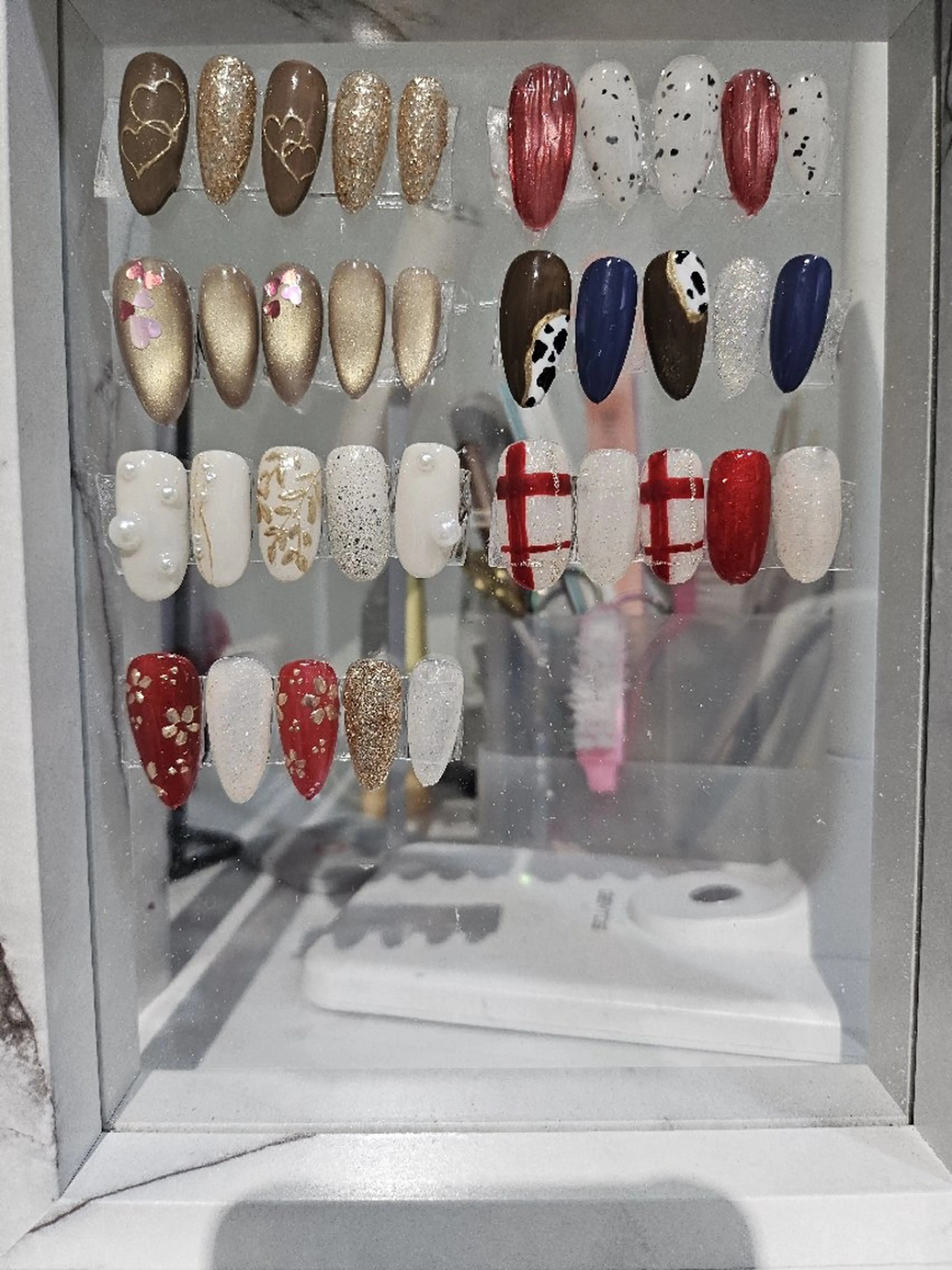 ネイル TELUM Miyoko.のネイルデザイン