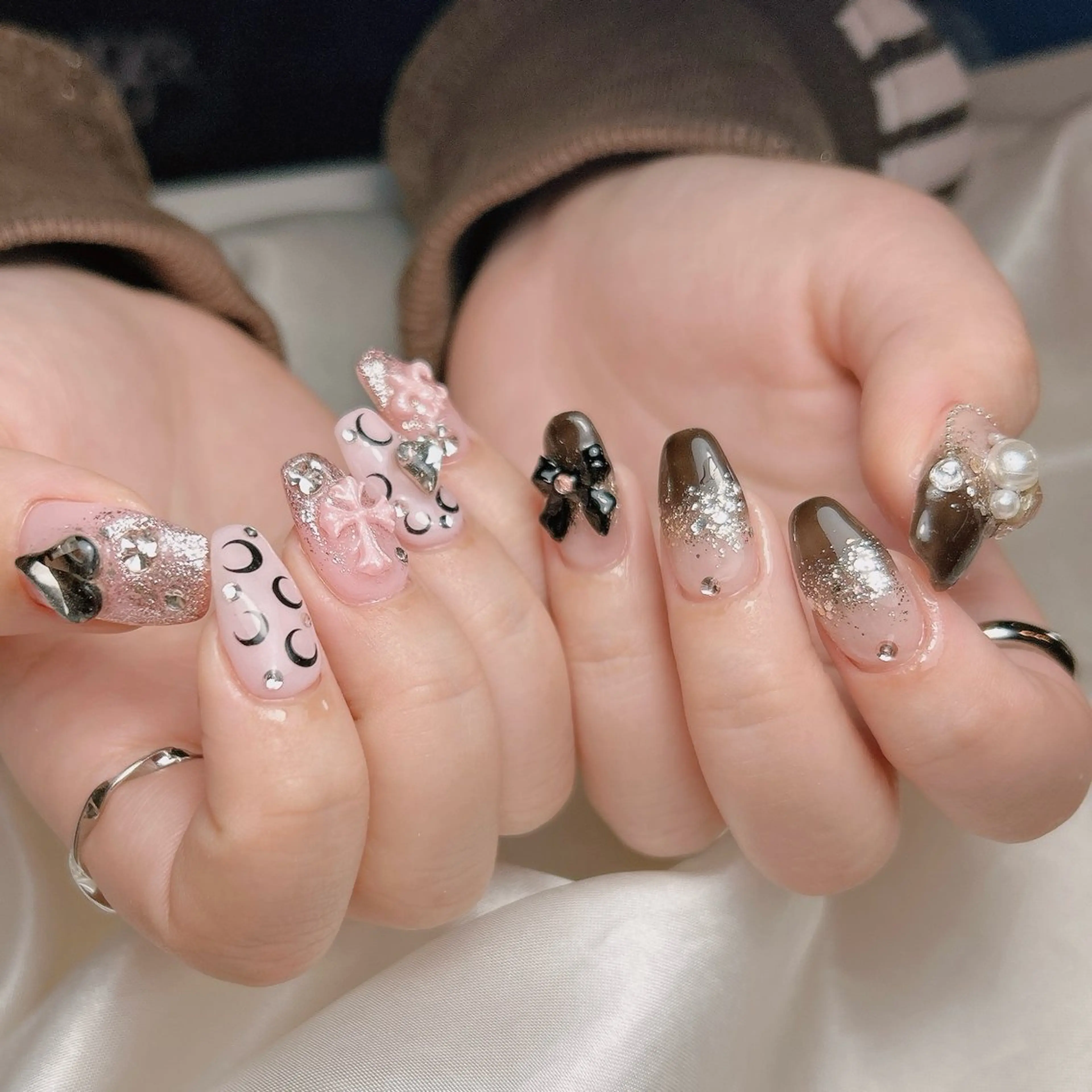 ネイル グラデーション ハンドネイル junna のぞいてねのネイルデザイン