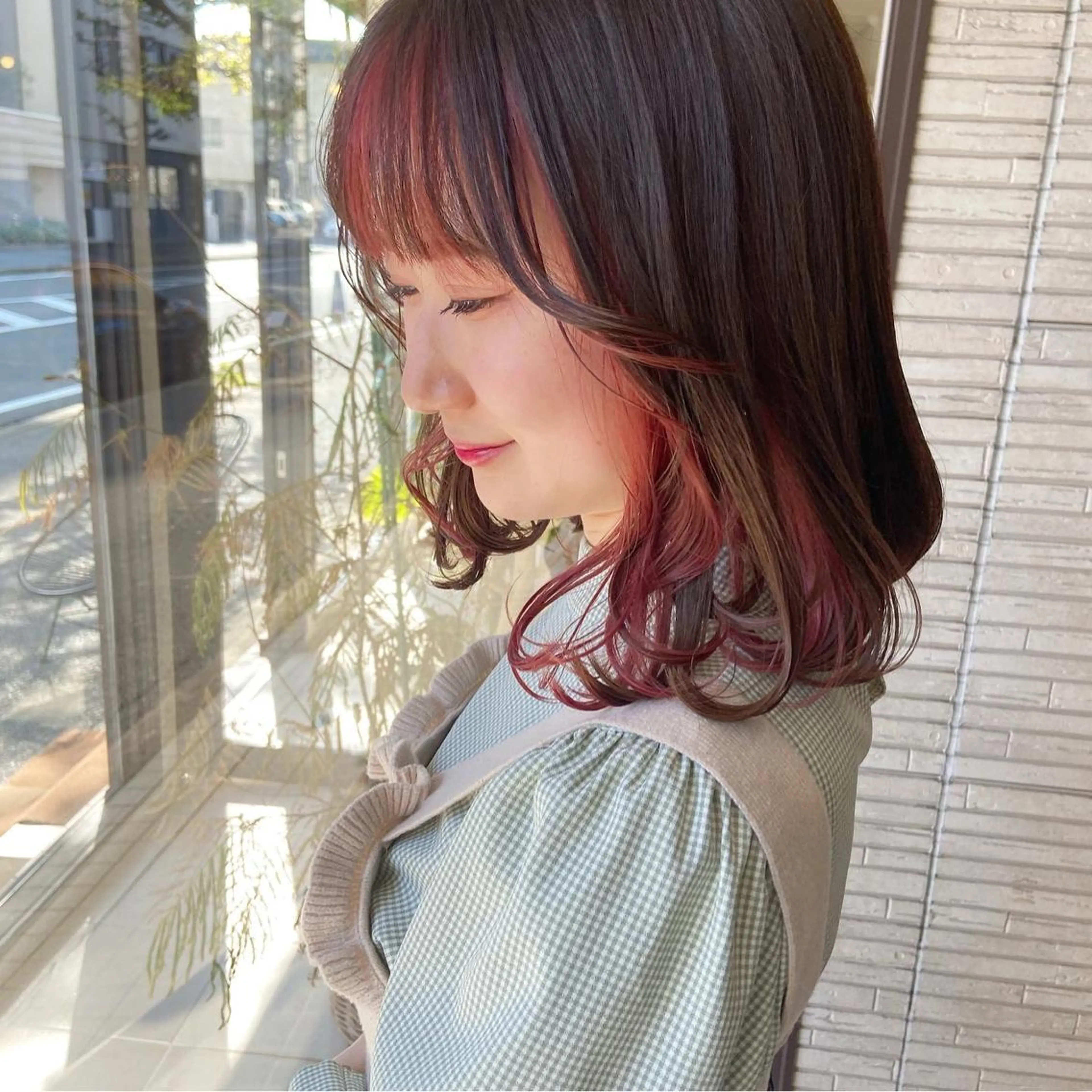 ミディアム 小玉 杏華のヘアスタイル