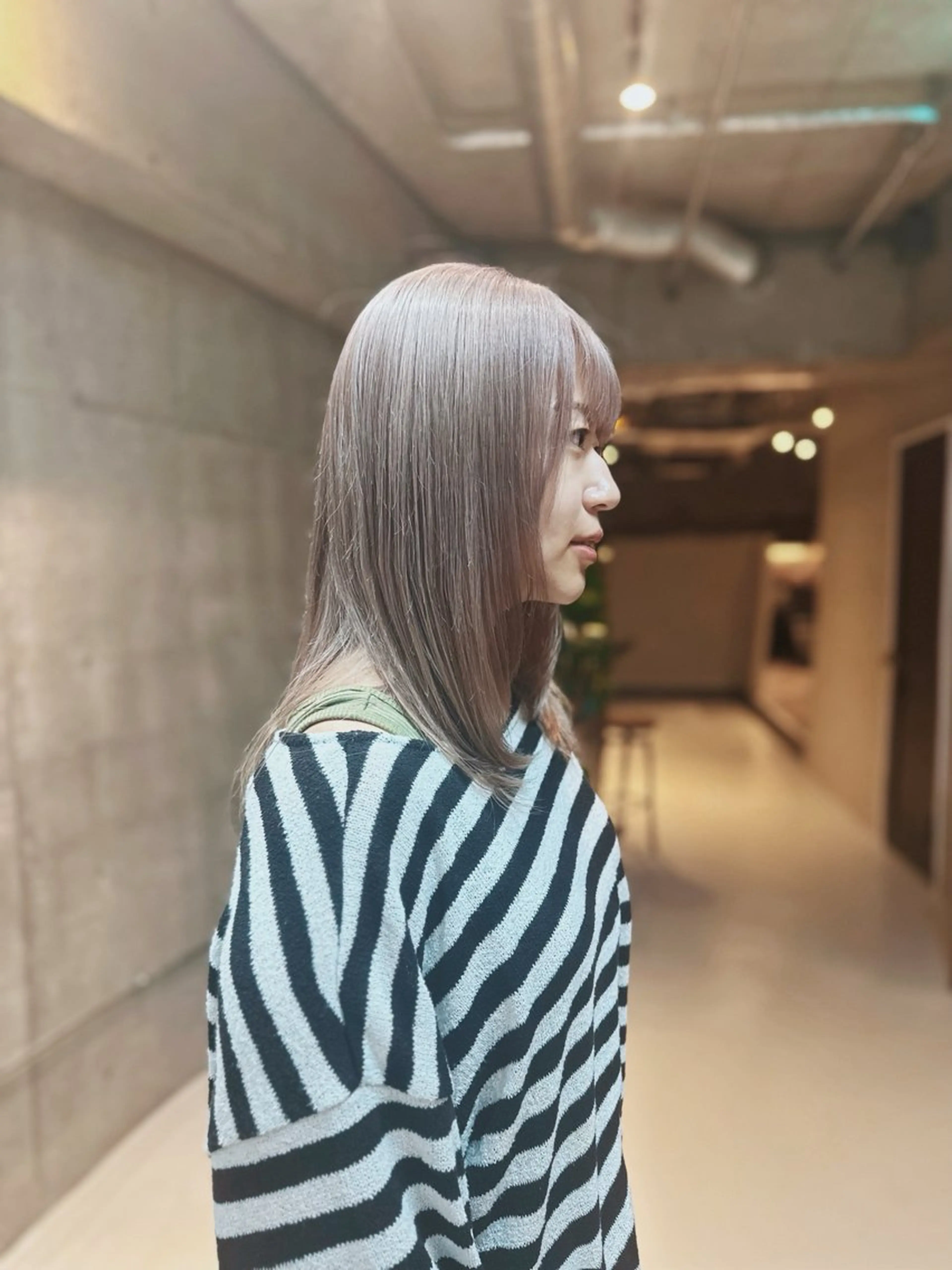 カラー 前野 日奈のヘアスタイル