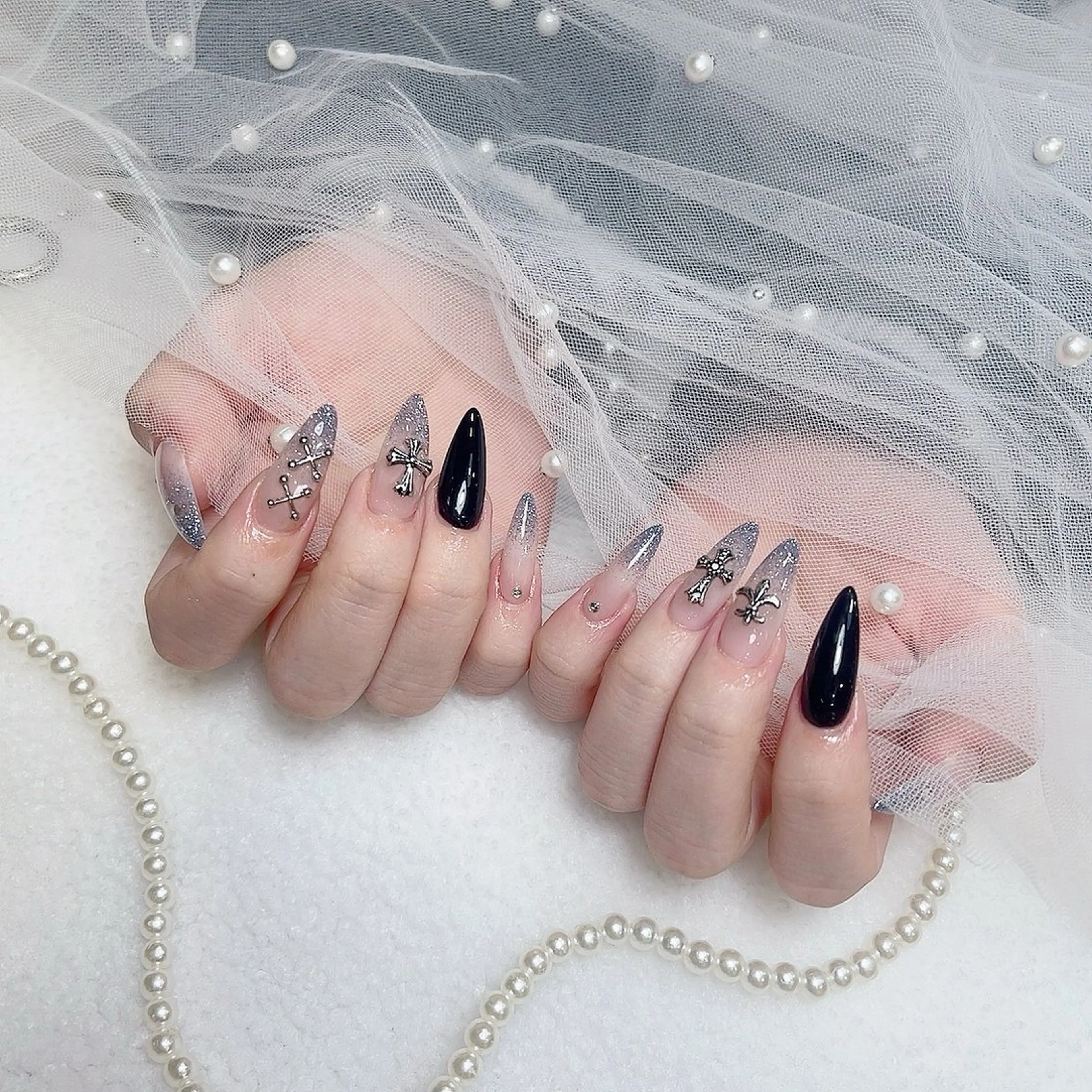 ミディアム ハンドネイル Chiin Nailのネイルデザイン