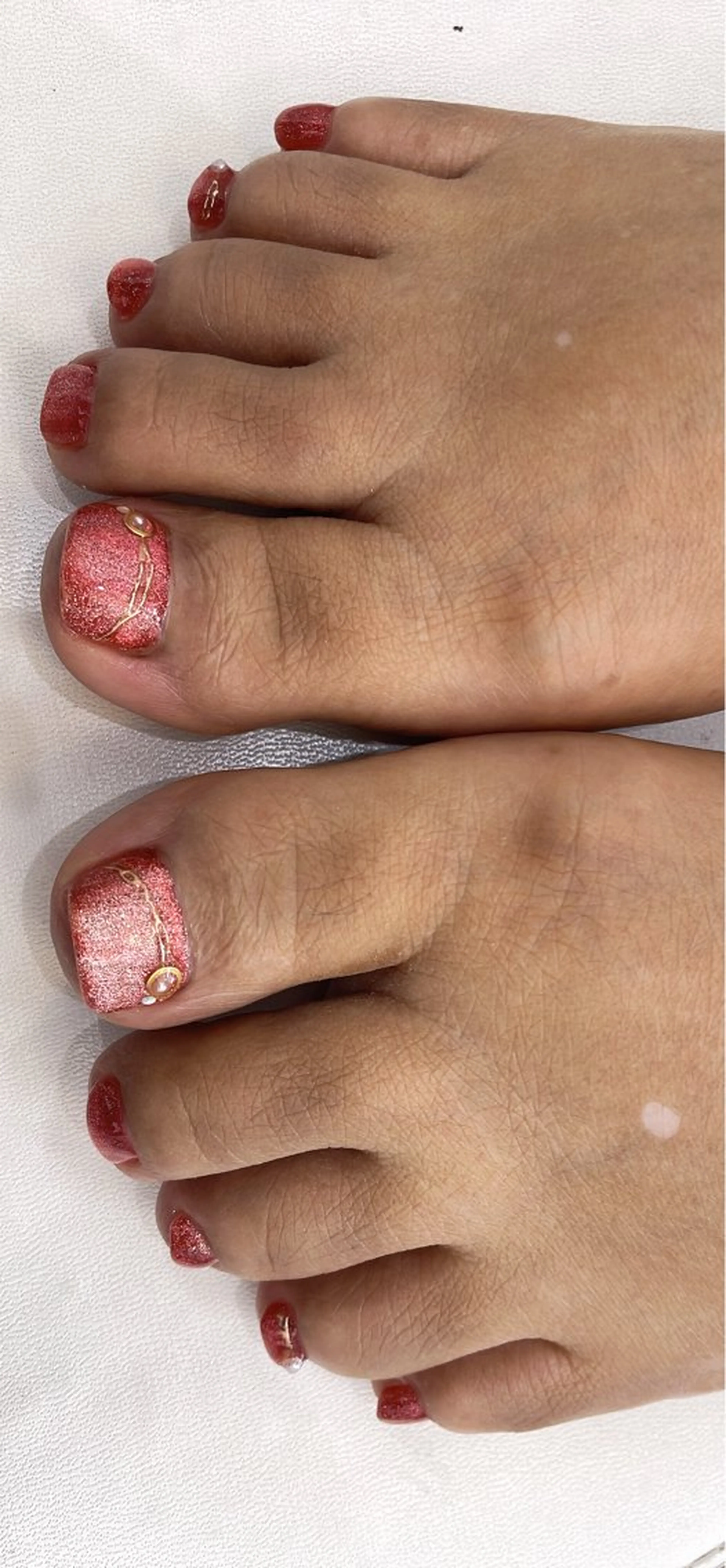 ネイル フットネイル REGINA所属・REGINA 理沙のネイルデザイン