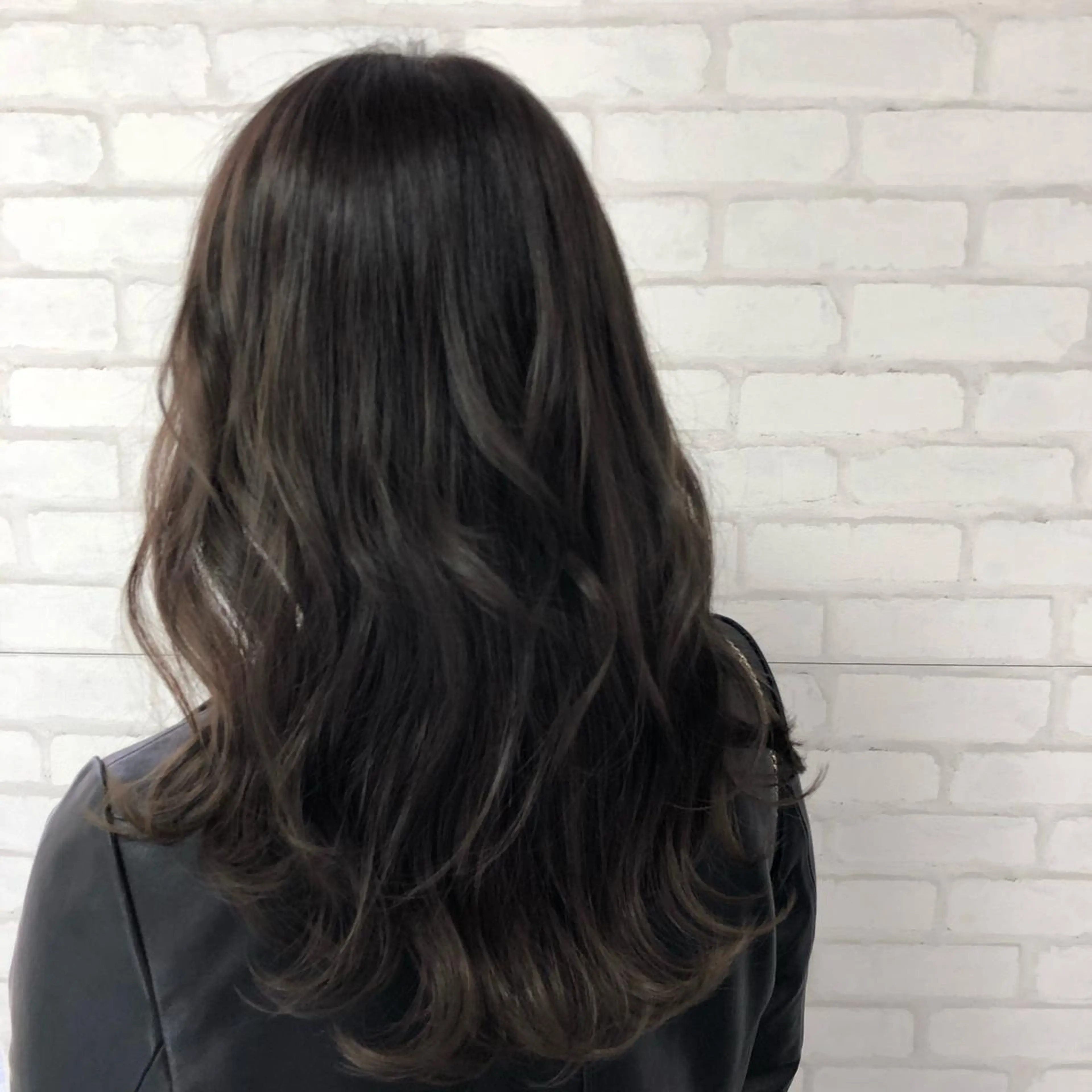 セミロング 梅田茶屋町 Yutaのヘアスタイル