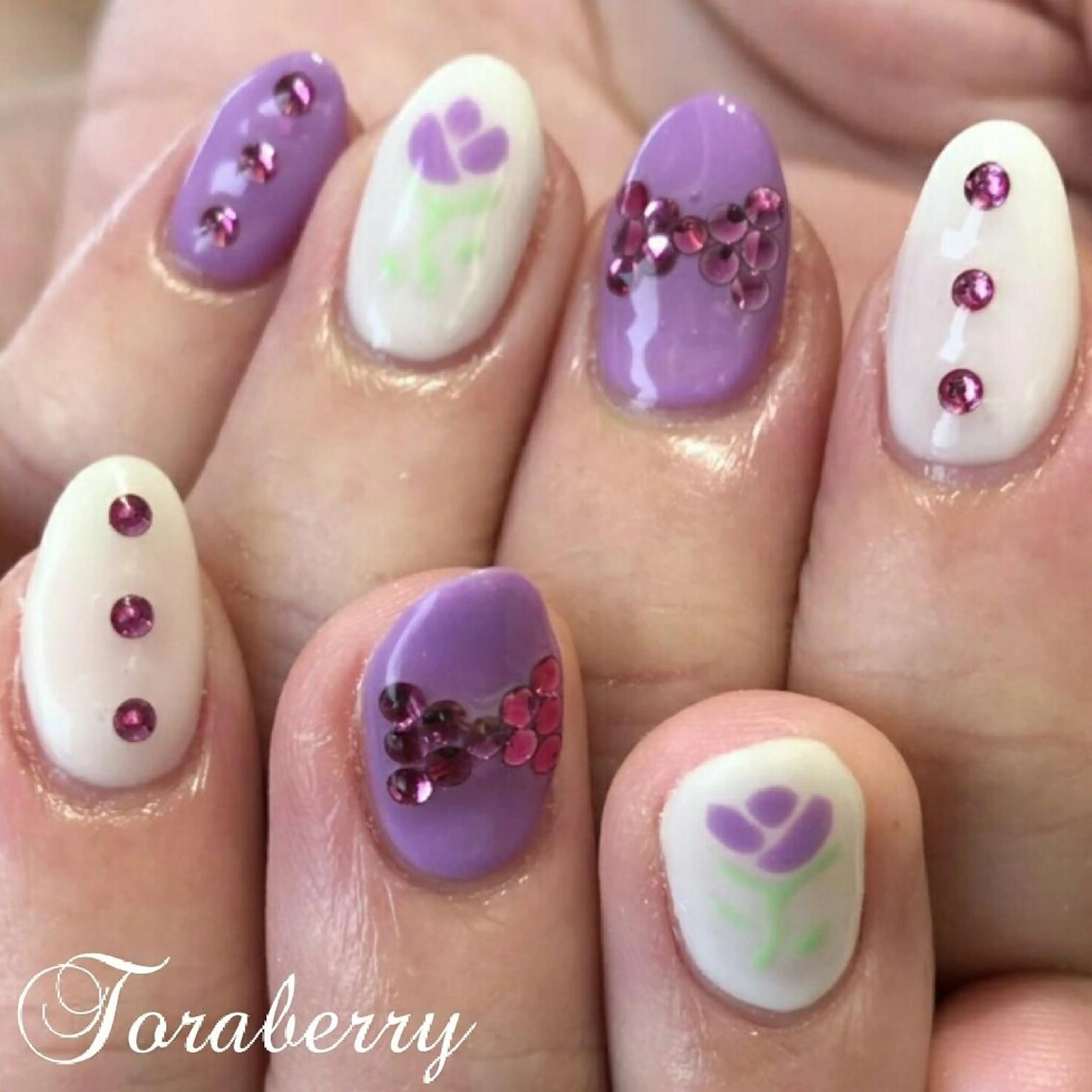 ネイル ハンドネイル ネイリスト なつみのネイルデザイン