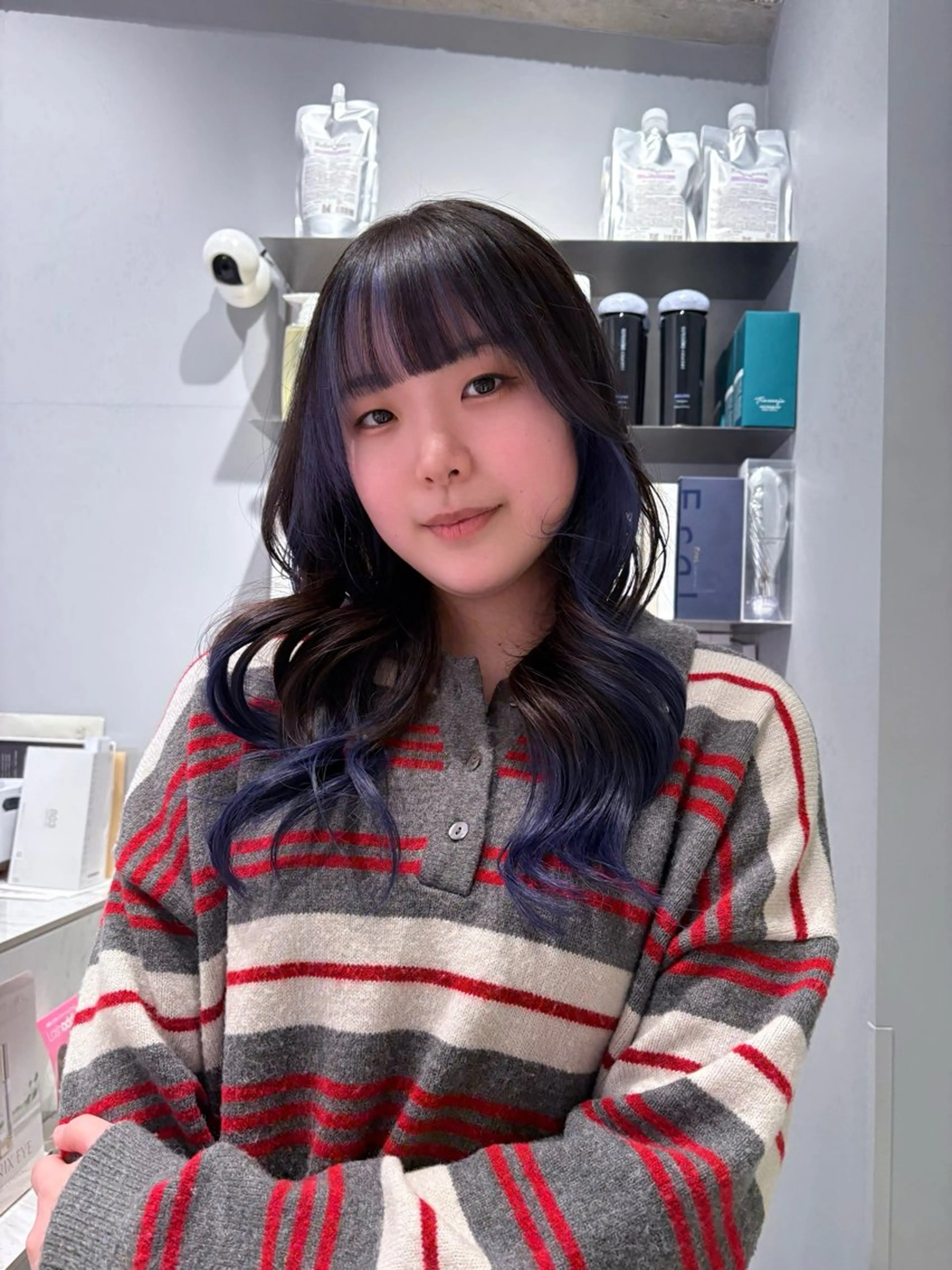 ロング カラー ミストバング デザインカラー  フェイスフレーミング カット ヘアカラー トリートメント 菜々🫧新宿 透明感ケアブリーチのヘアスタイル