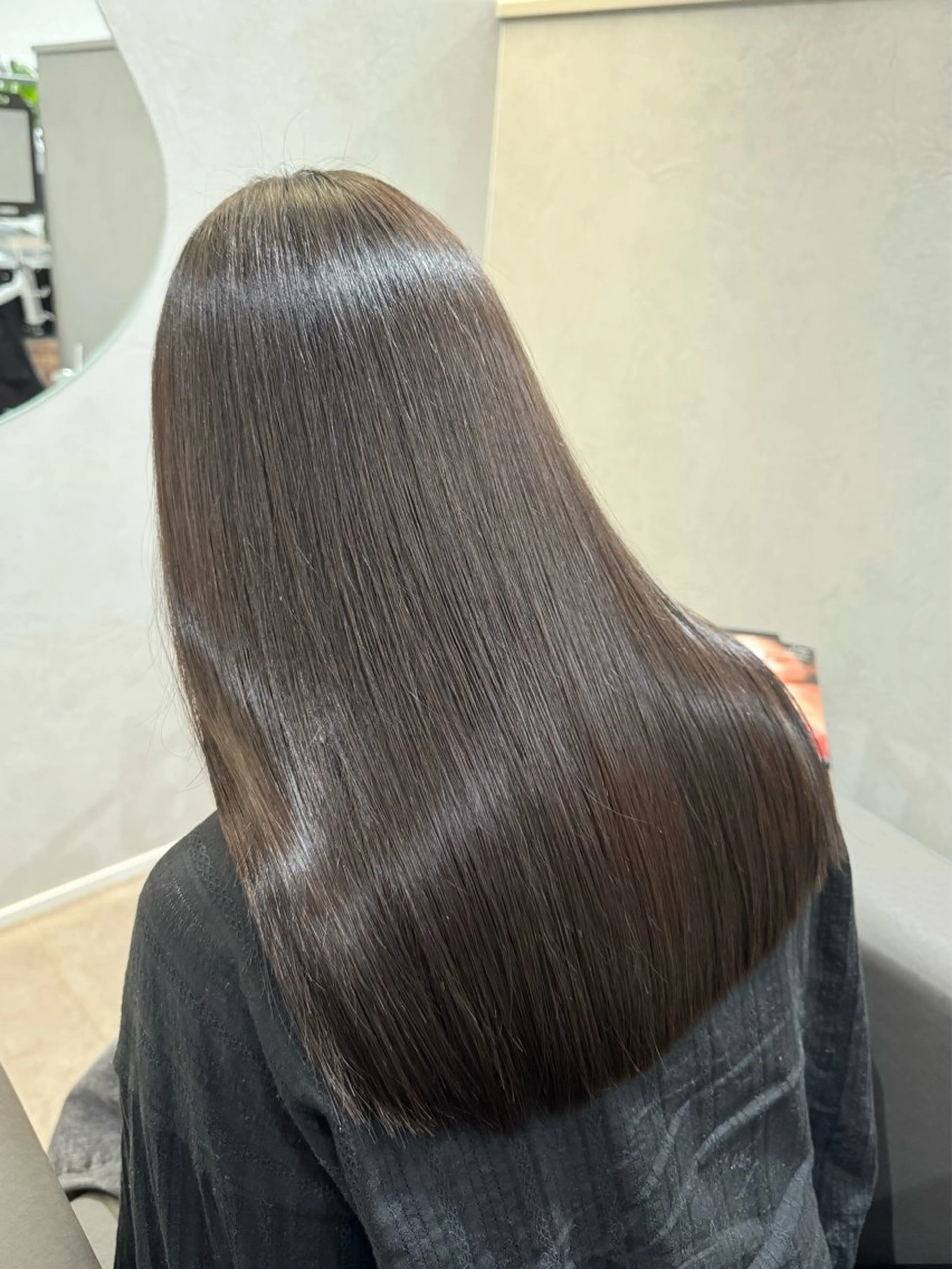 ロング パーマ 切りっぱなしボブ ショートボブ ボブ くびれヘア ハイライト カット 縮毛矯正 トリートメント Salon de Qualia(サロンドクオリア)所属・ハイトーン/外国人風 カラー/メンズパーマのヘアスタイル