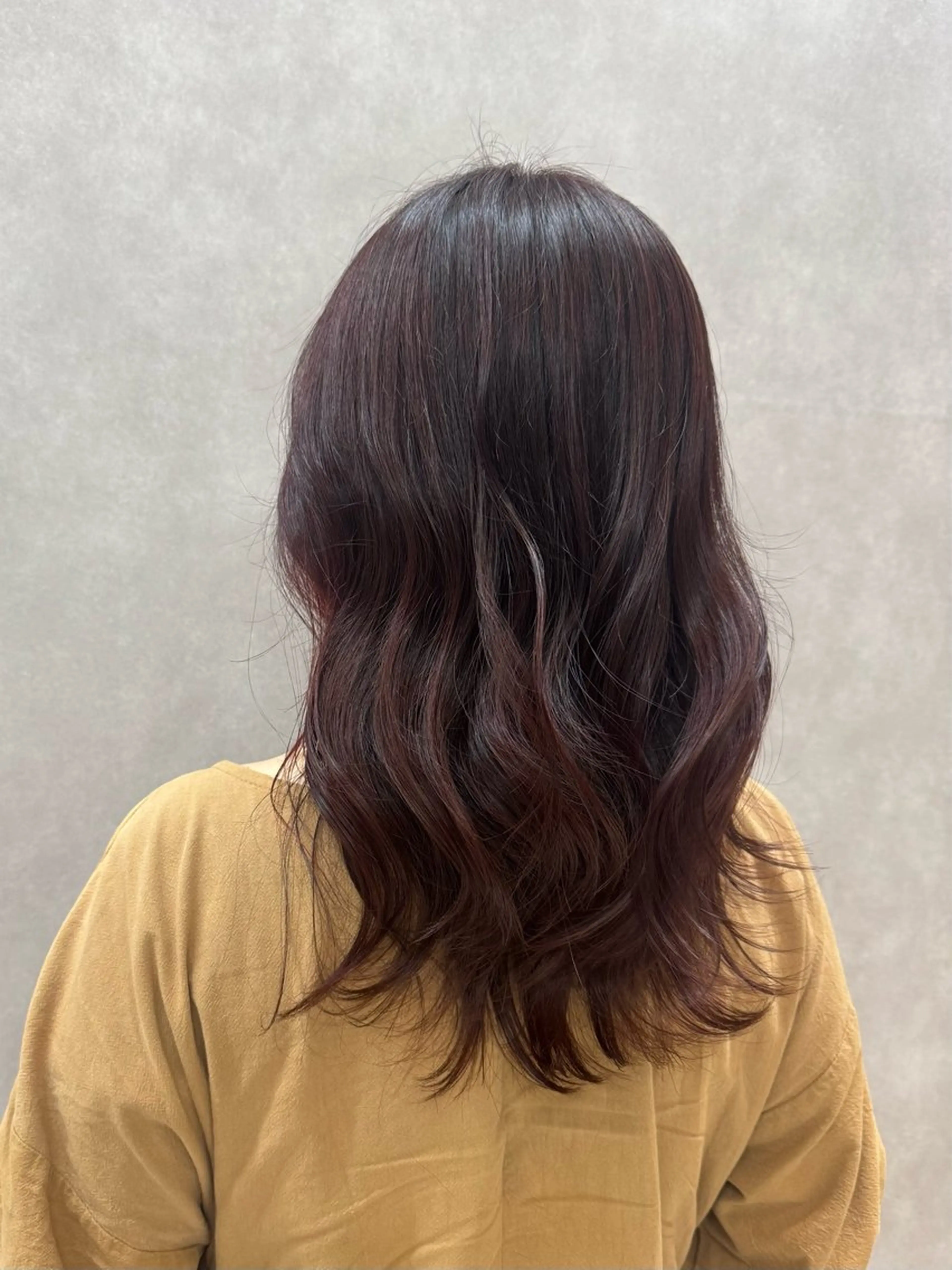 カラー 🫧毛先カット 🫧山中沙希のヘアスタイル