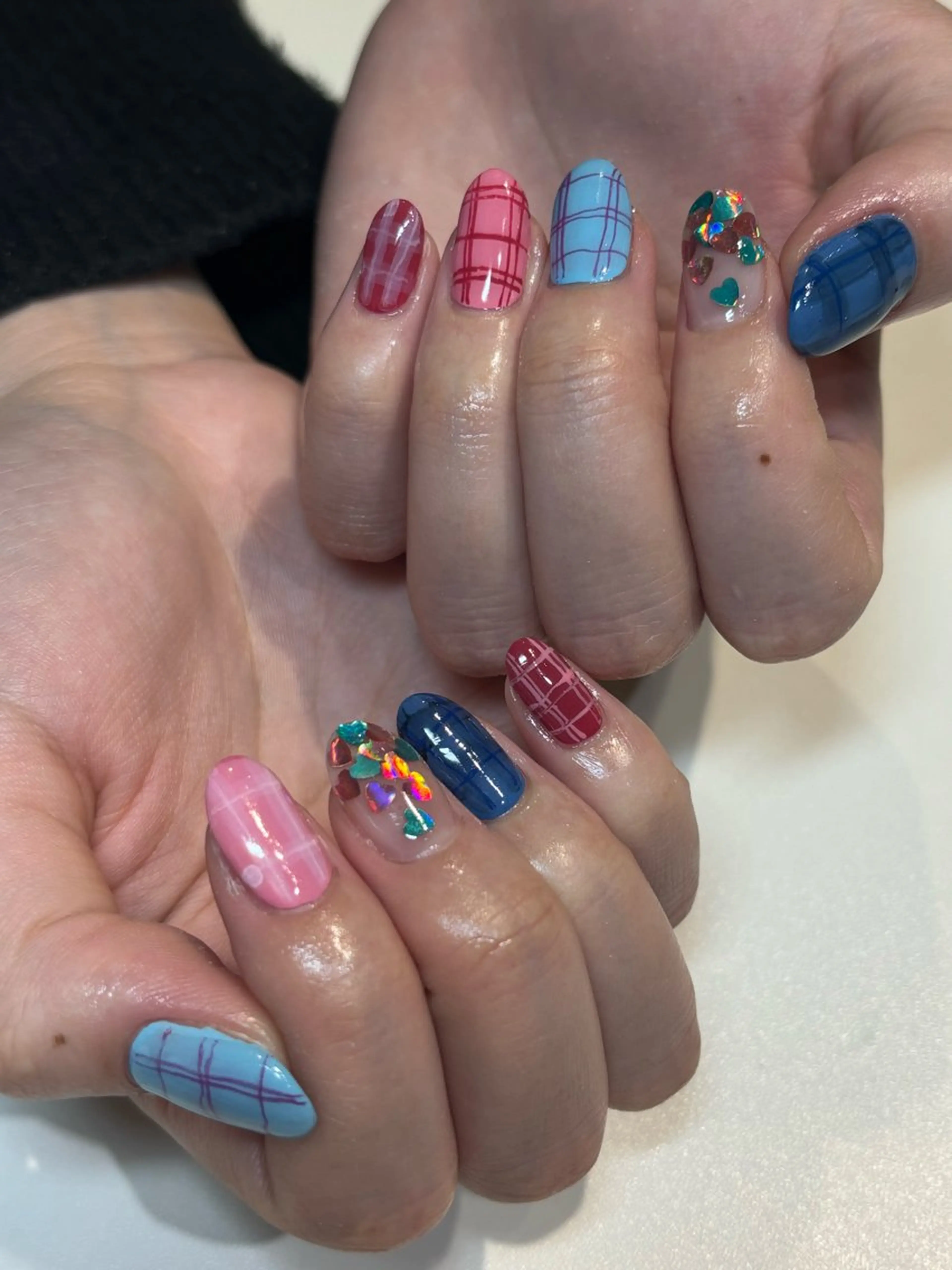 ネイル フットネイル フレンチネイル ジェルネイル グラデーション マグネットネイル ハンドネイル ヘアー.ネイル二刀流 misa🫧のヘアスタイル