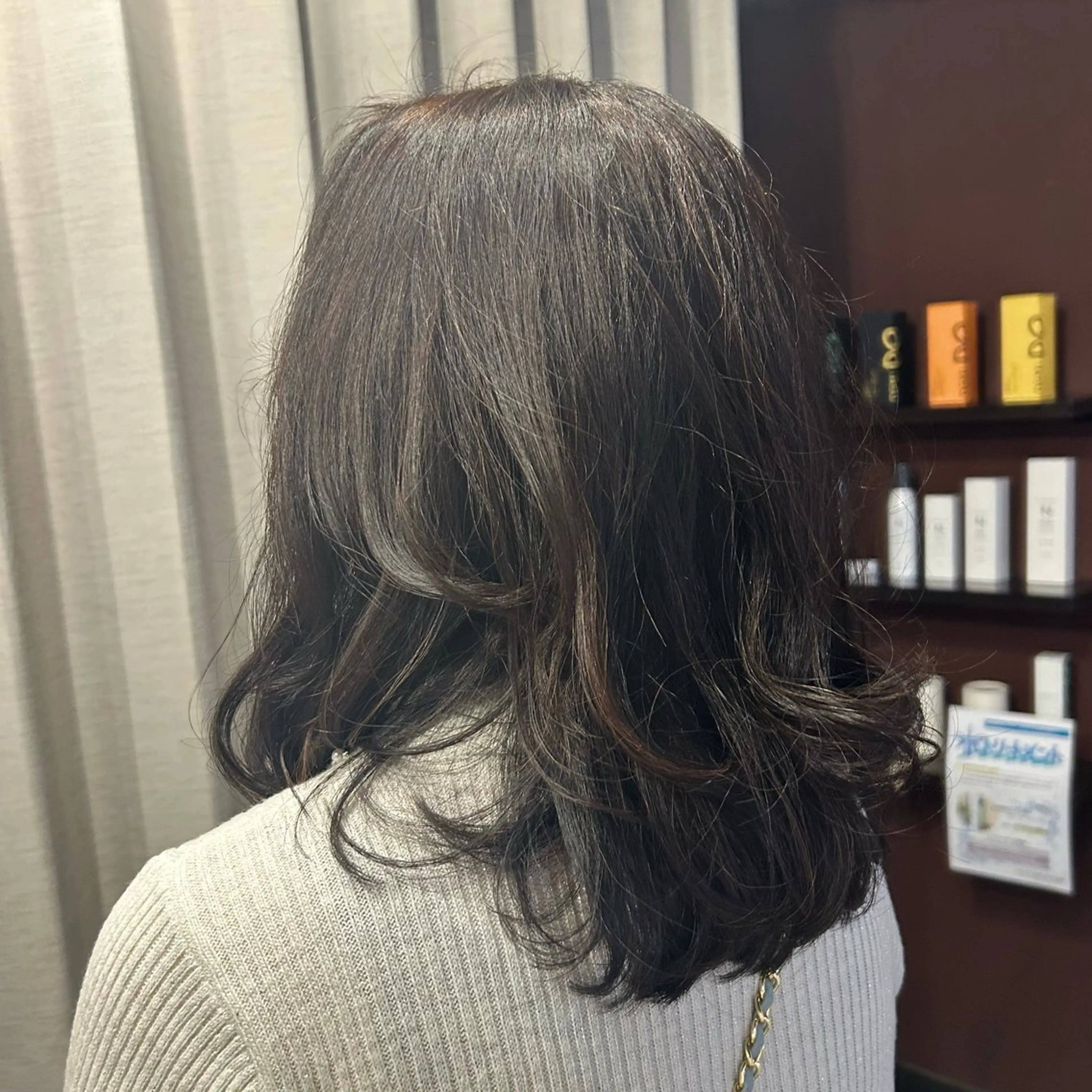 ミディアム アカマ レナのマツエク・マツパデザイン