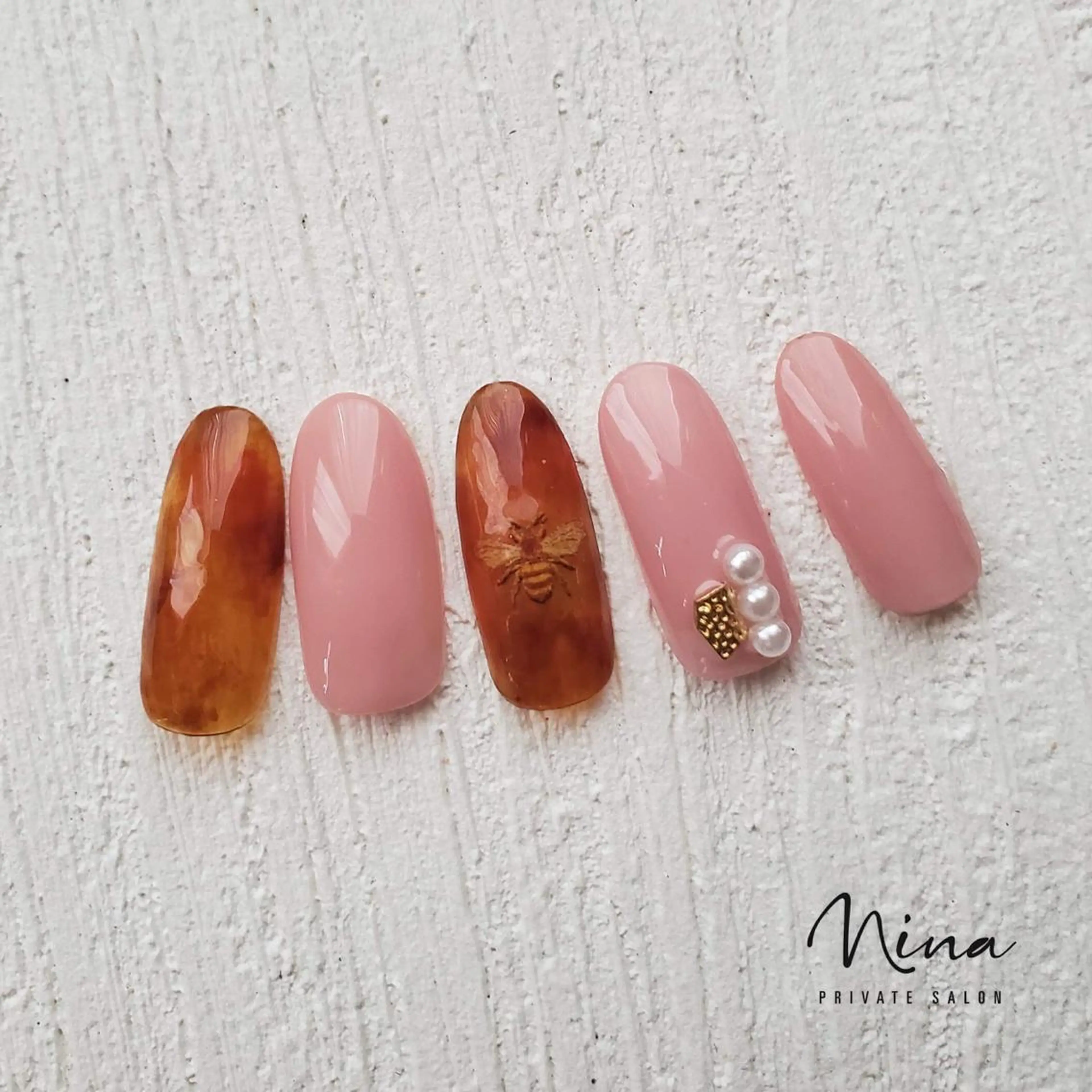 ネイル べっ甲ネイル ネイル＆フットケアサロンアイアムアイ所属・ネイリスト モリシタのネイルデザイン