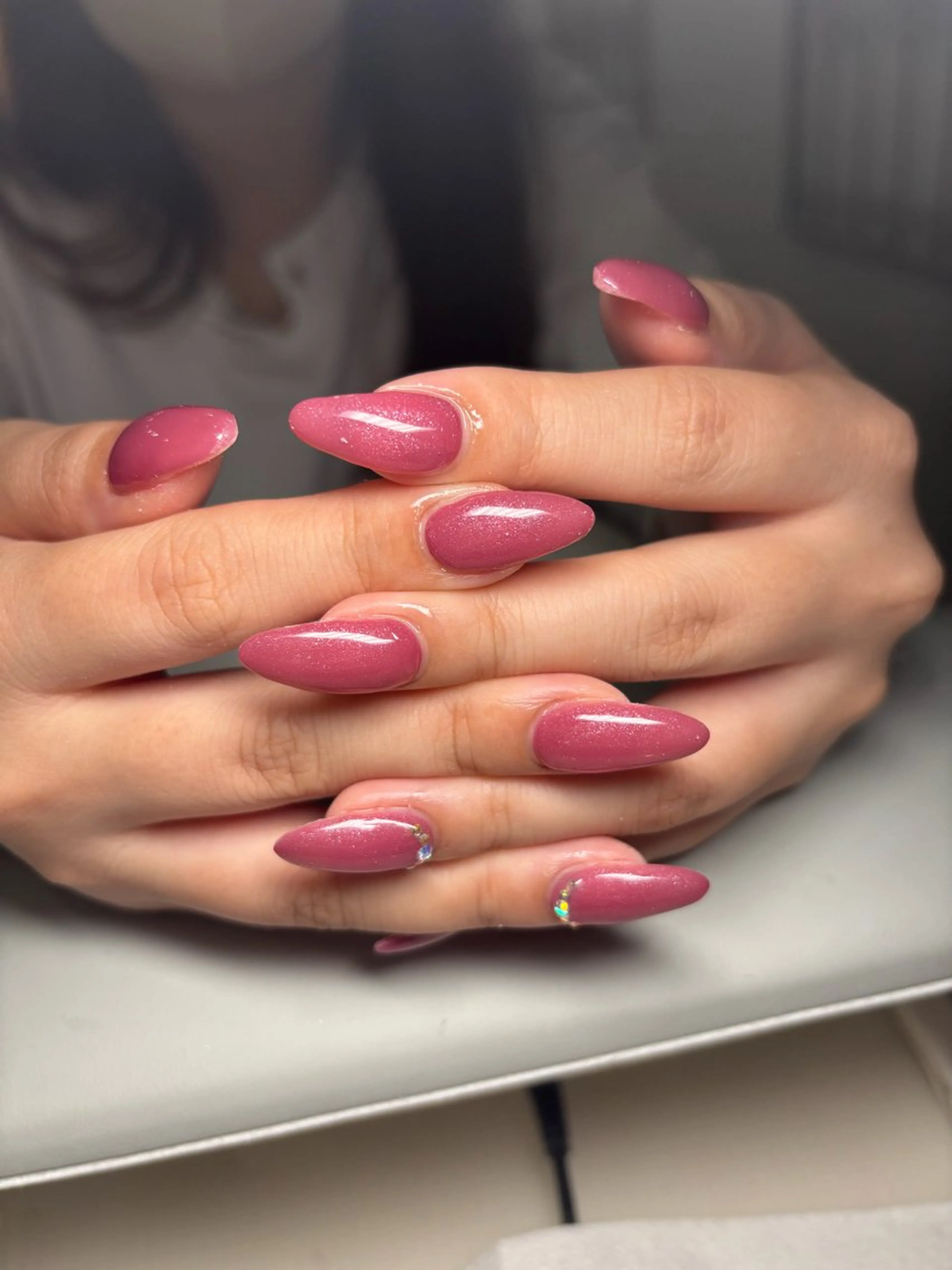 セミロング ハンドネイル lilivelle KIRARIのネイルデザイン