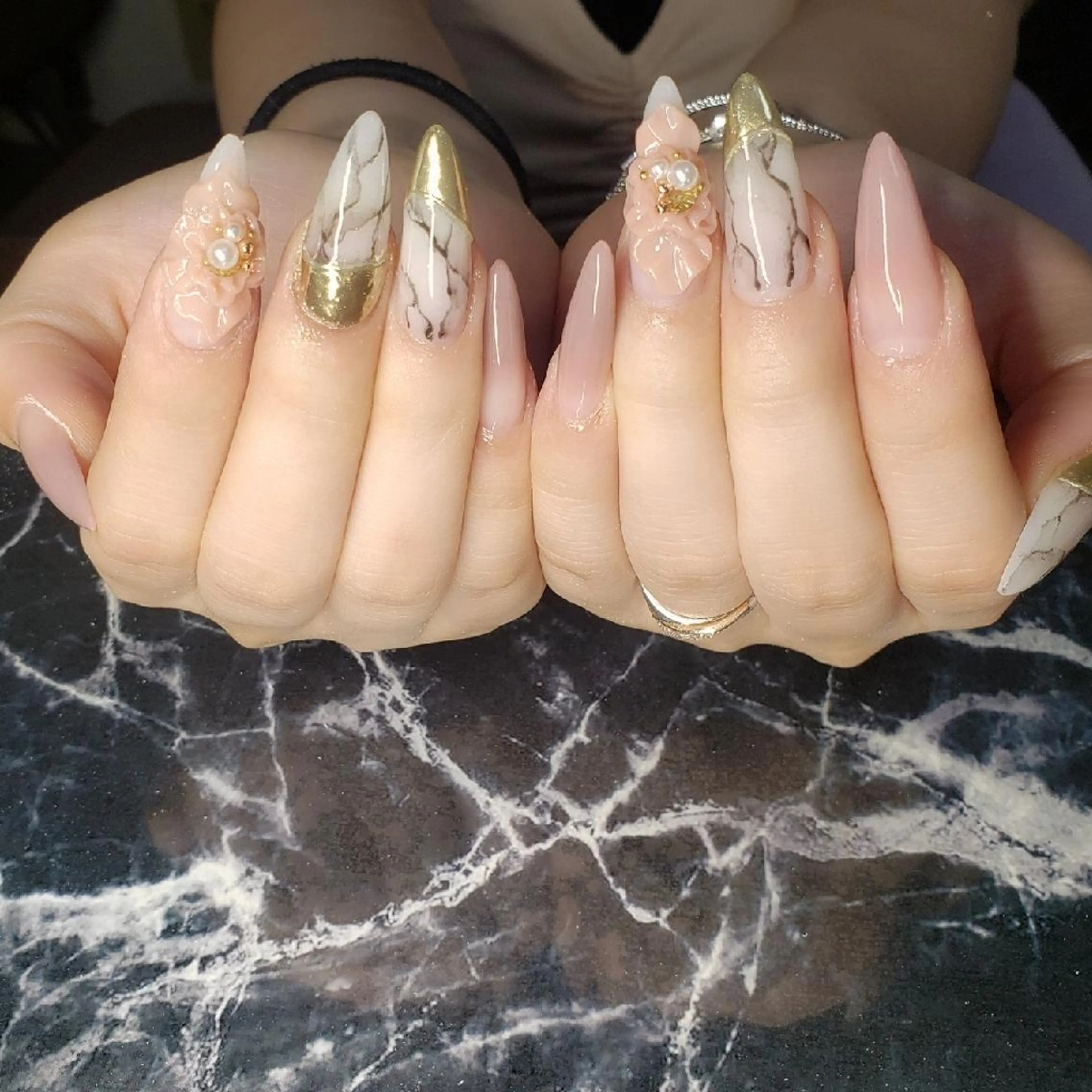 セミロング ネイル ハンドネイル クロキ 。のネイルデザイン