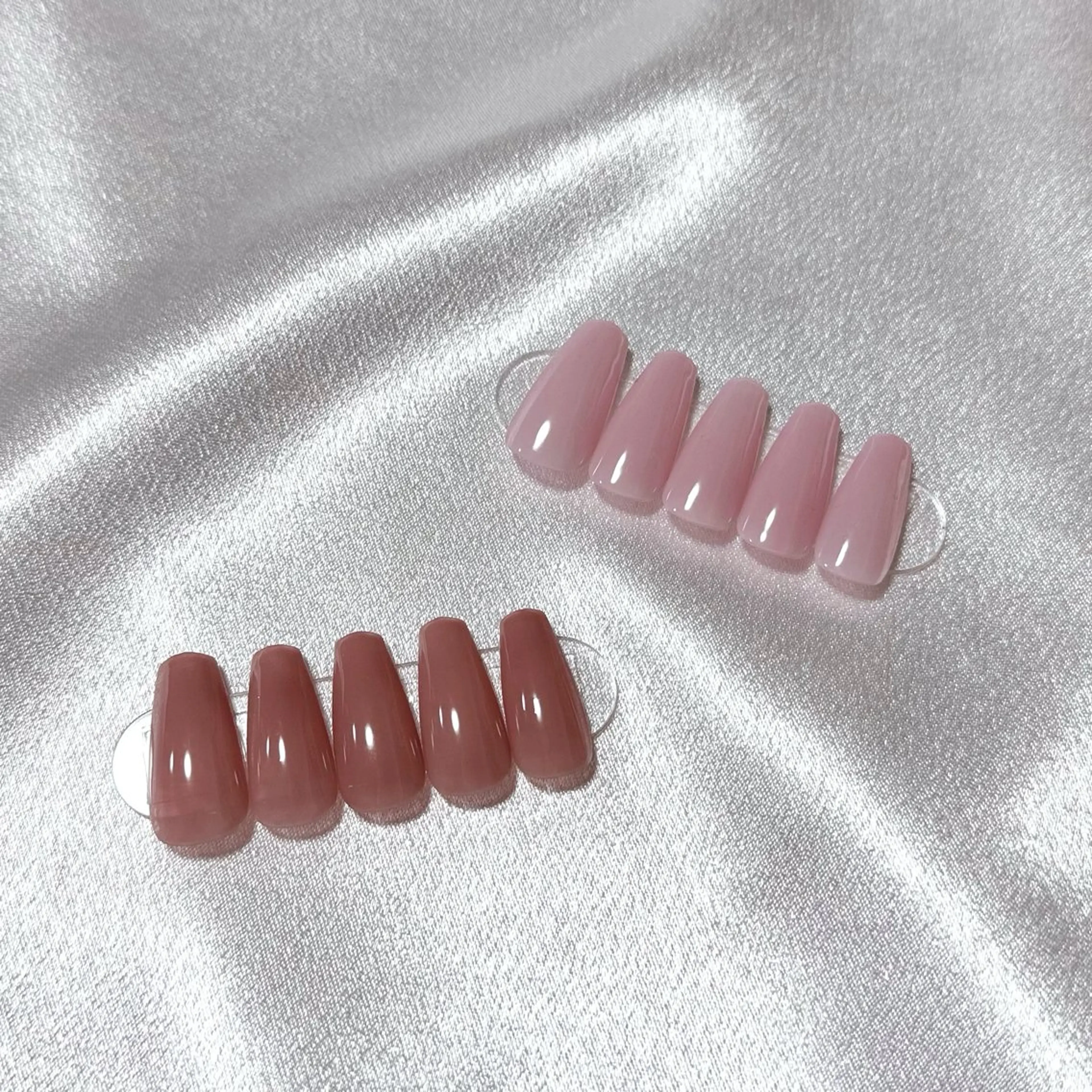 (オフ無し)手が綺麗に見えるちゅるんカラー🎀30色から選べるワンカラー🫧✨の写真