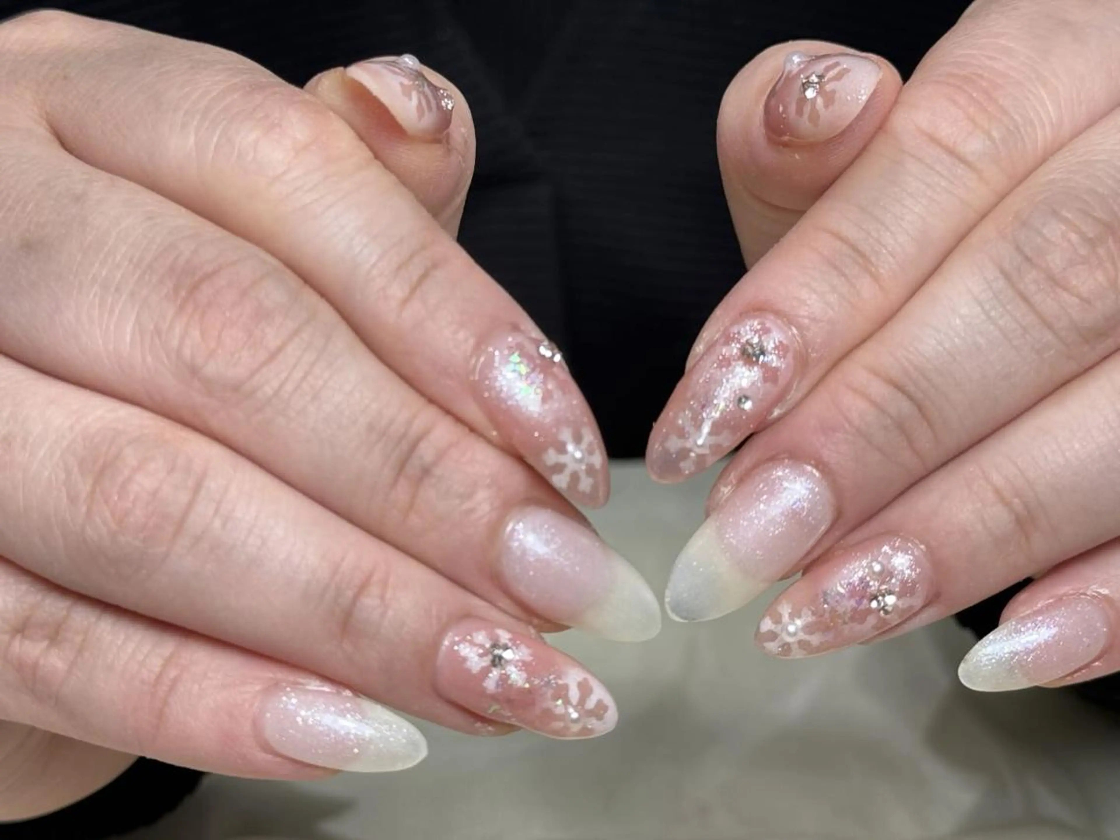 ネイル チークネイル 長さ出し フレンチネイル グラデーション マグネットネイル ハンドネイル ハンドケア ソメヤ ミカのネイルデザイン