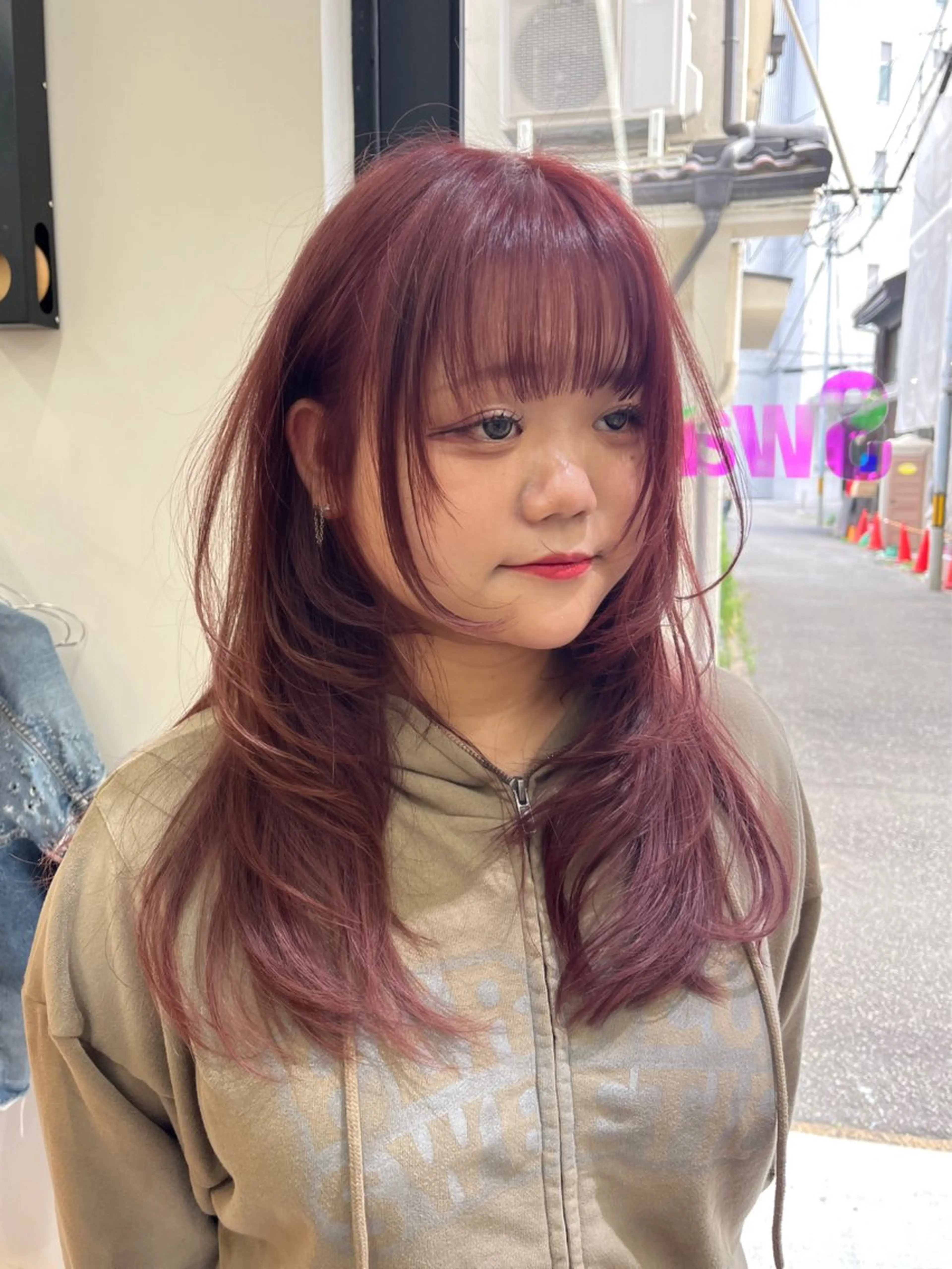 ロング カラー ブリーチ ピンクカラー レイヤーカット カット ヘアカラー miyu /レイヤー/ブリーチのヘアスタイル