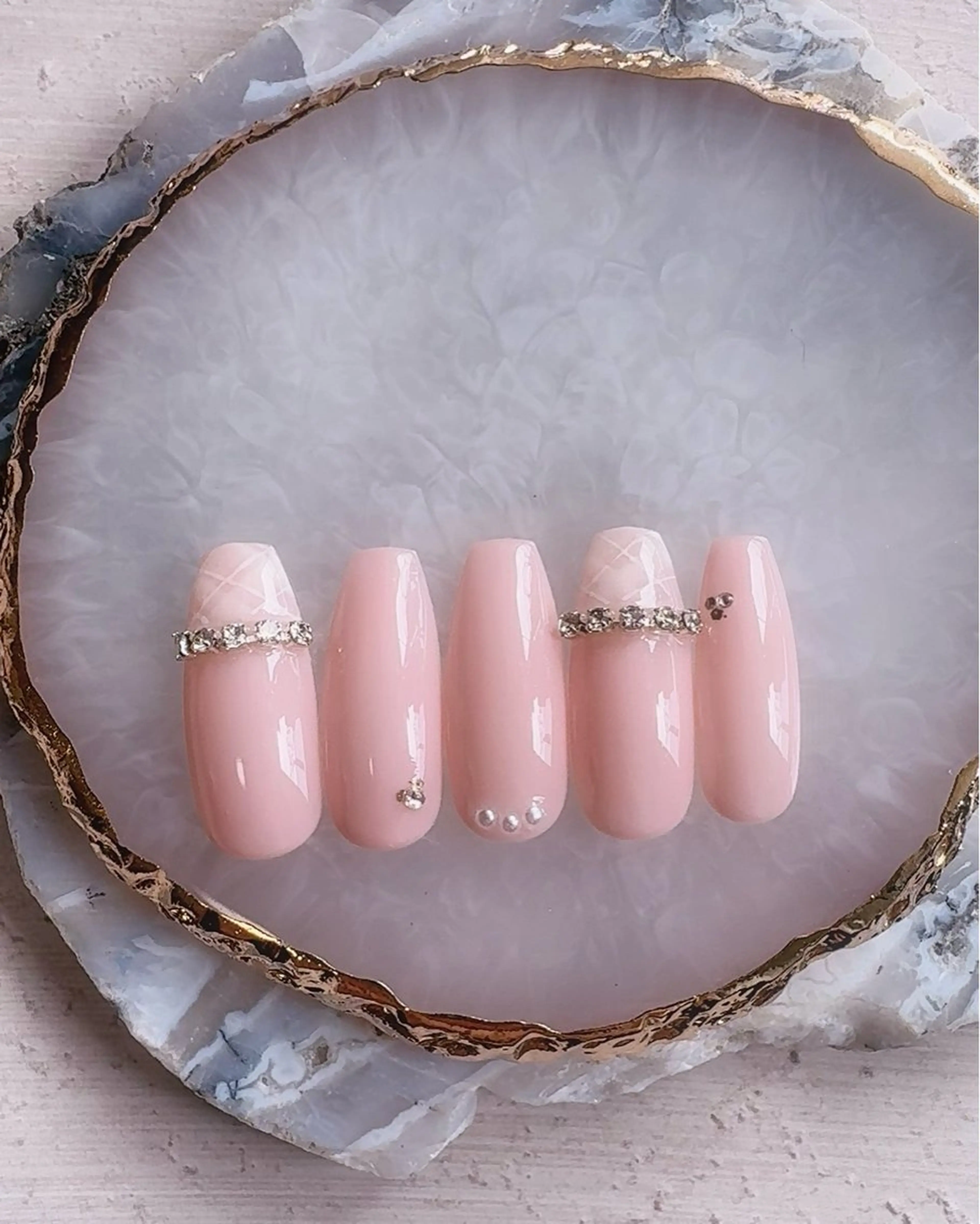 ネイル ガーリー 韓国ネイル ロングネイル リボン ネイルチップ ハンドネイル Monica nails/福島のネイルデザイン