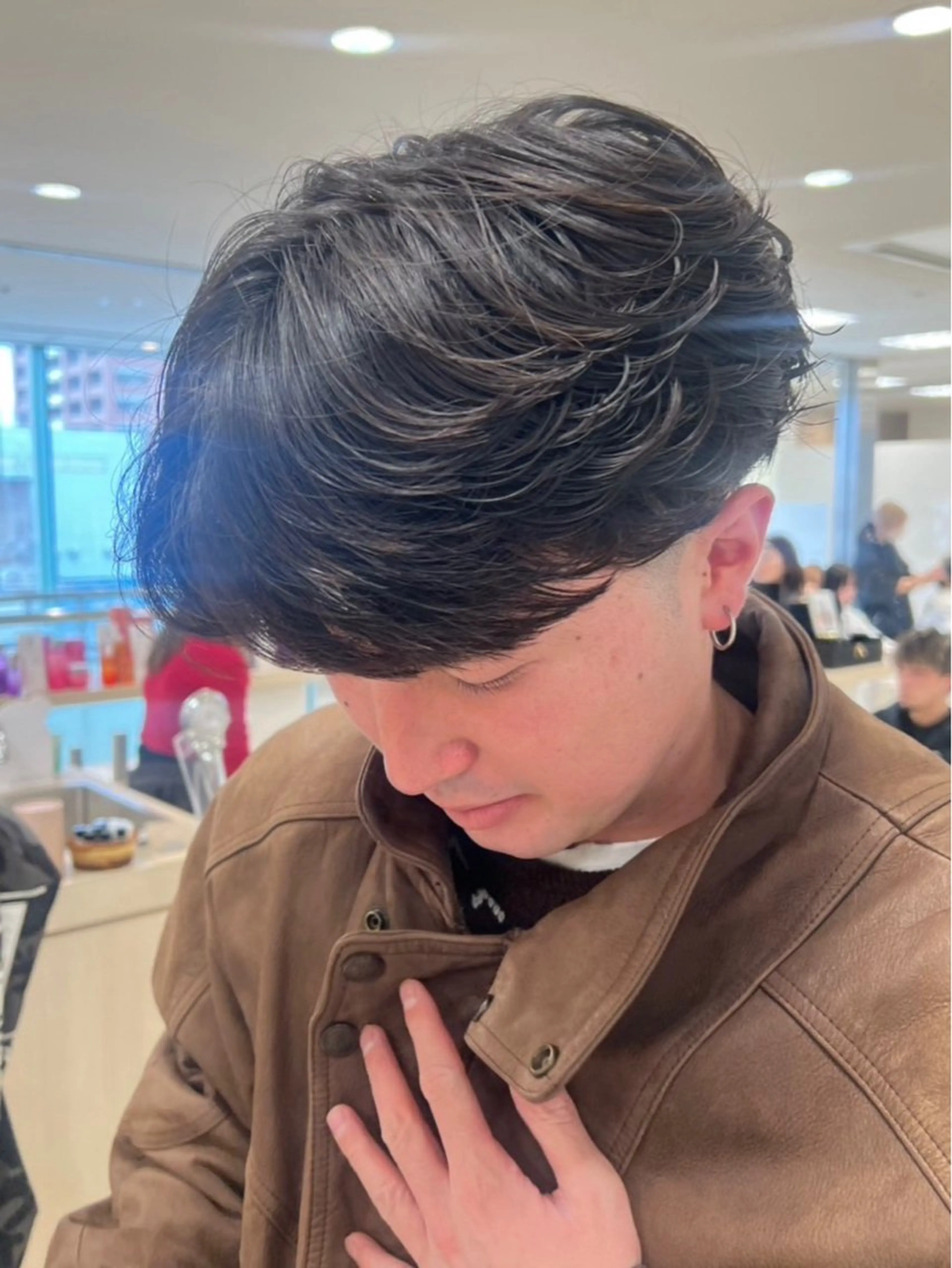 ショート パーマ メンズ フェザーパーマ メンズパーマ 波巻きパーマ ニュアンスパーマ カット パーマ トリートメント ヘアセット ハイトーン/ウルフ /レイヤー/坂野幸伸のヘアスタイル