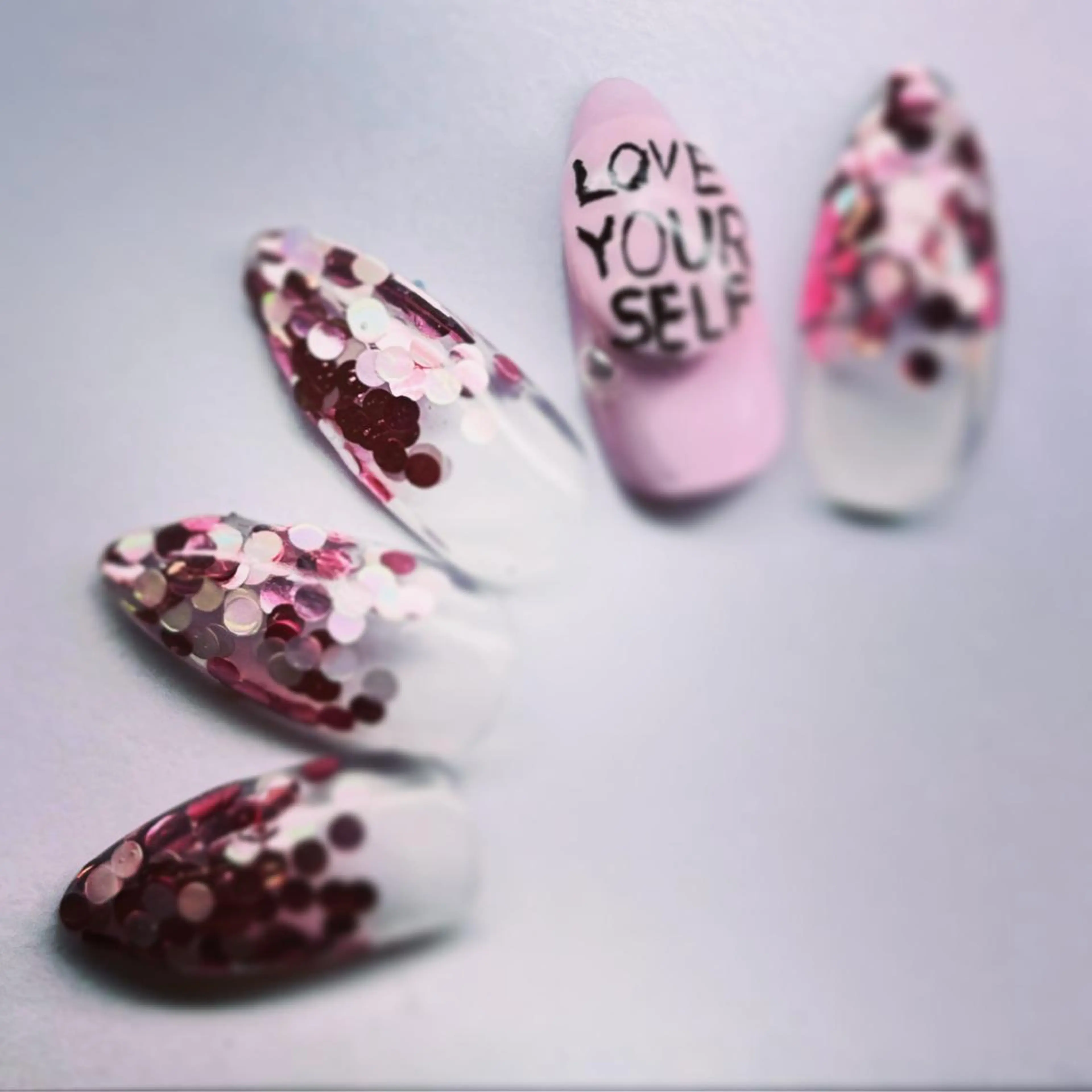 セミロング ネイル ピンク RIONnail(リオンネイル)所属・RIONnail Yurikaのネイルデザイン