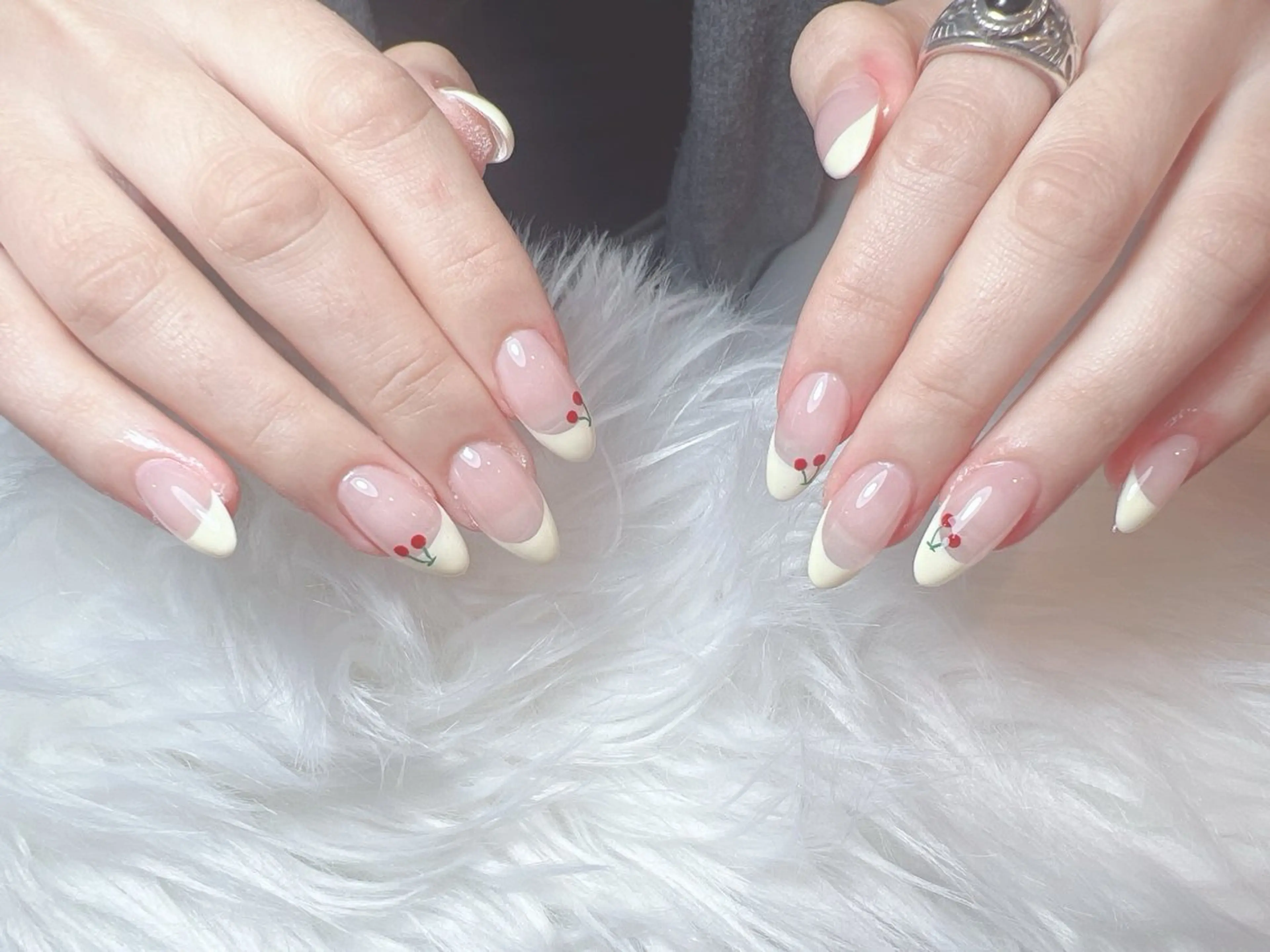 ネイル ユミネイルサロン所属・ユミ ネイルサロンのネイルデザイン