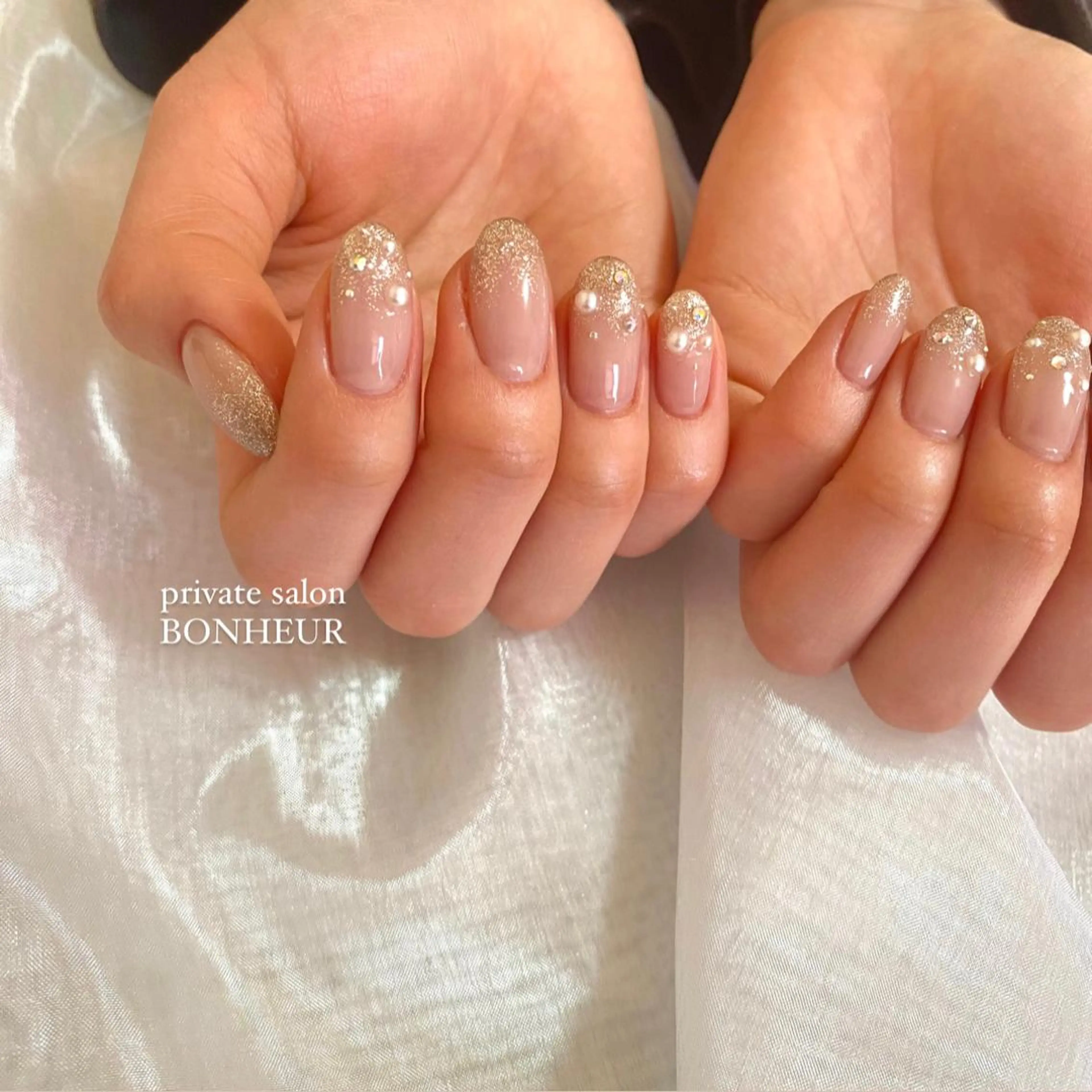 ネイル ハンドネイル BONHEUR Annaのネイルデザイン