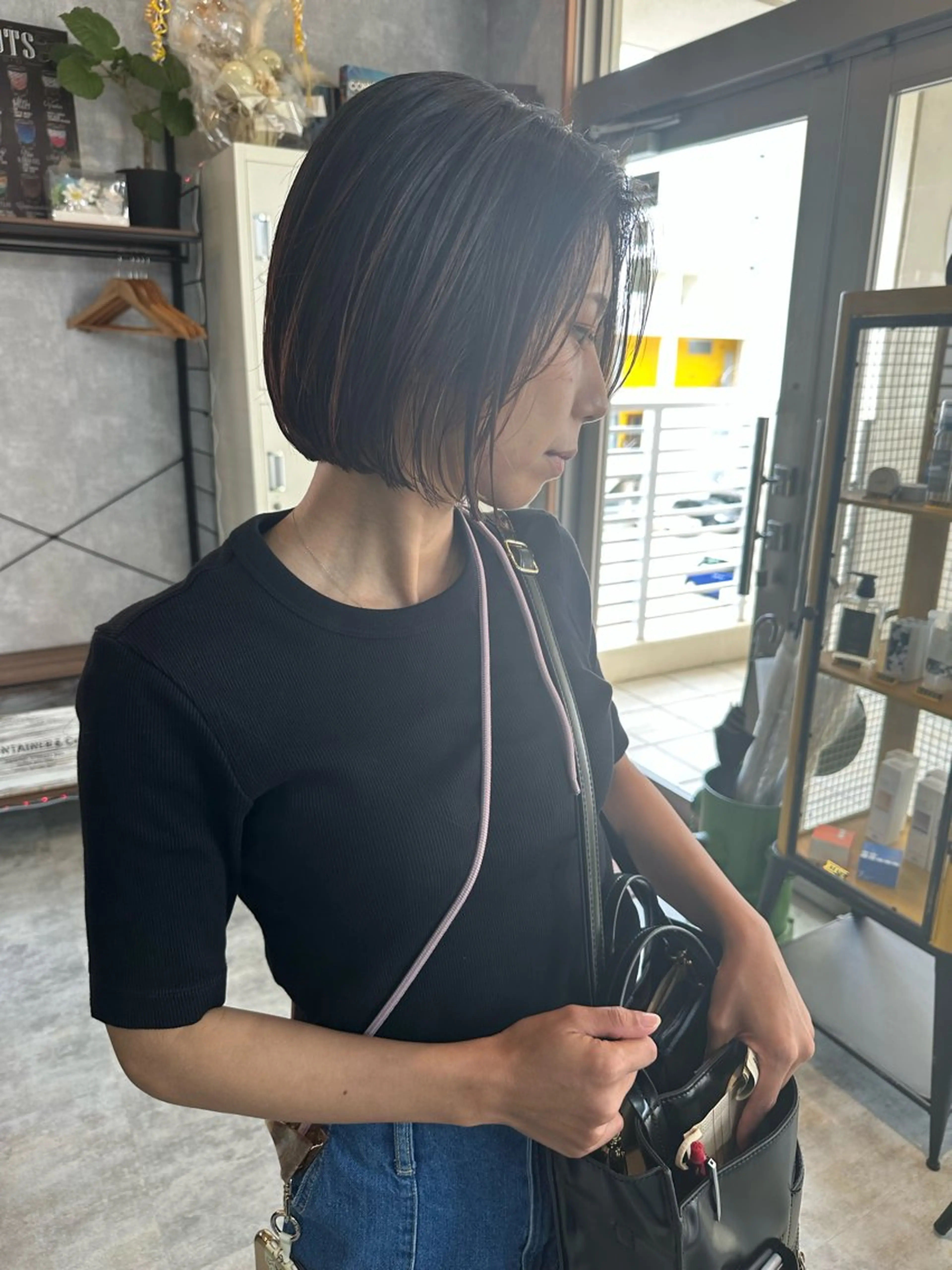 ショート 切りっぱなしボブ ショートボブ ハンサムショート 丸みショート ボブ カット ヘアカラー トリートメント C’LD hair  produce /シールドヘア所属・モテ髪/ボブ/ショー ト/アダチフウトのヘアスタイル